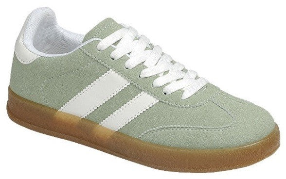 Color Pop Sneaker in Green/White