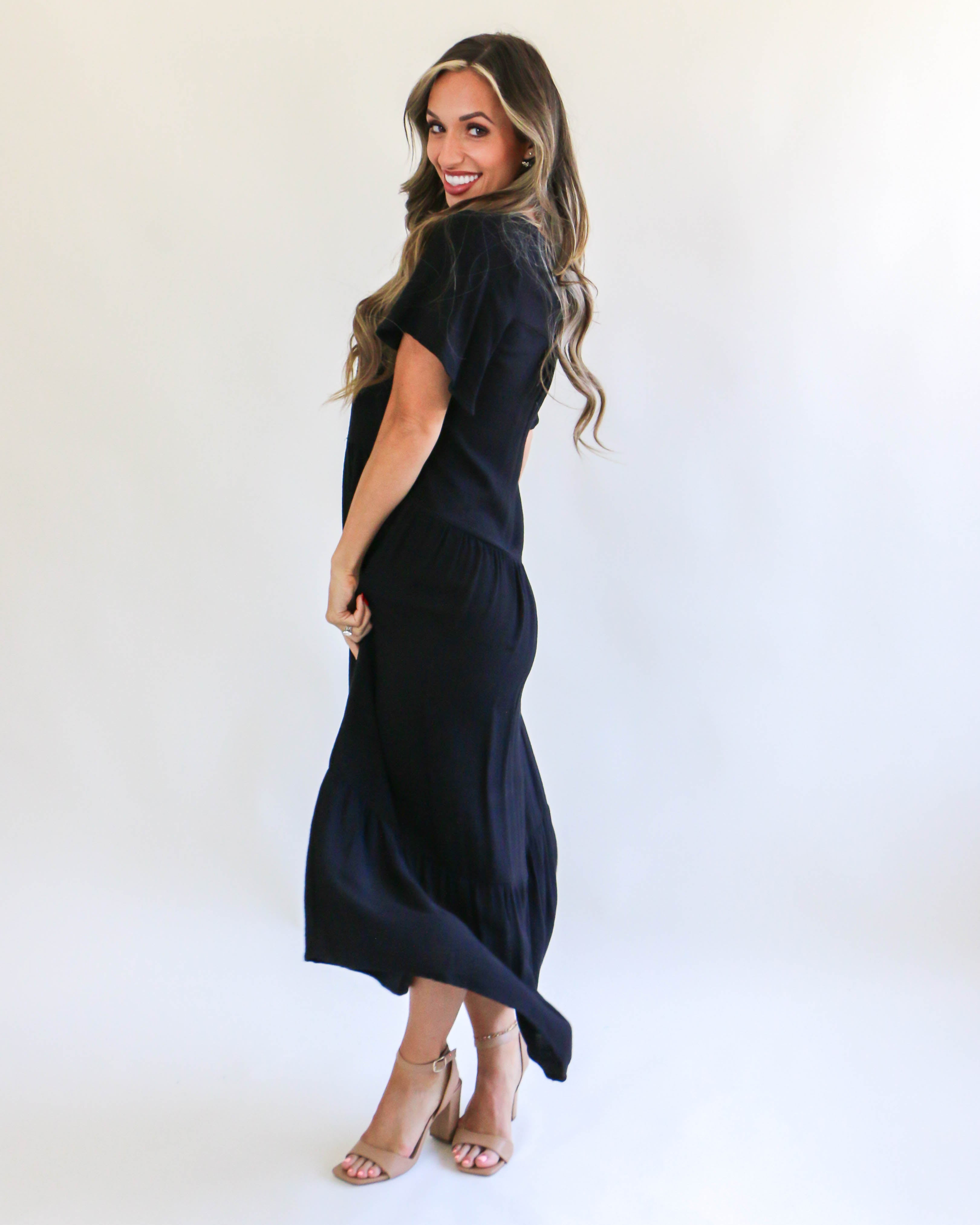 Woven Tiered V Neck Midi Dress in Black