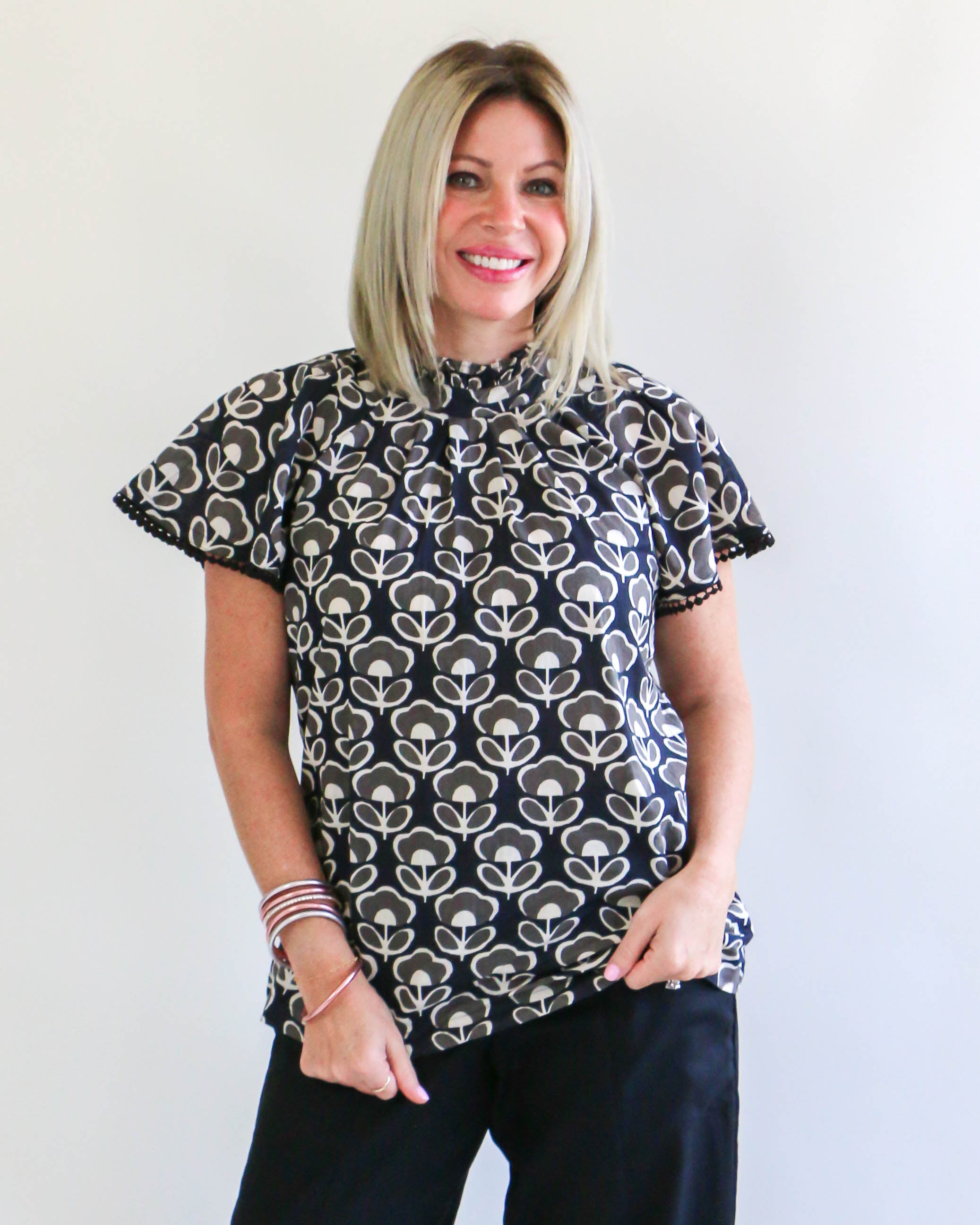 Block and Flutter Top in Black