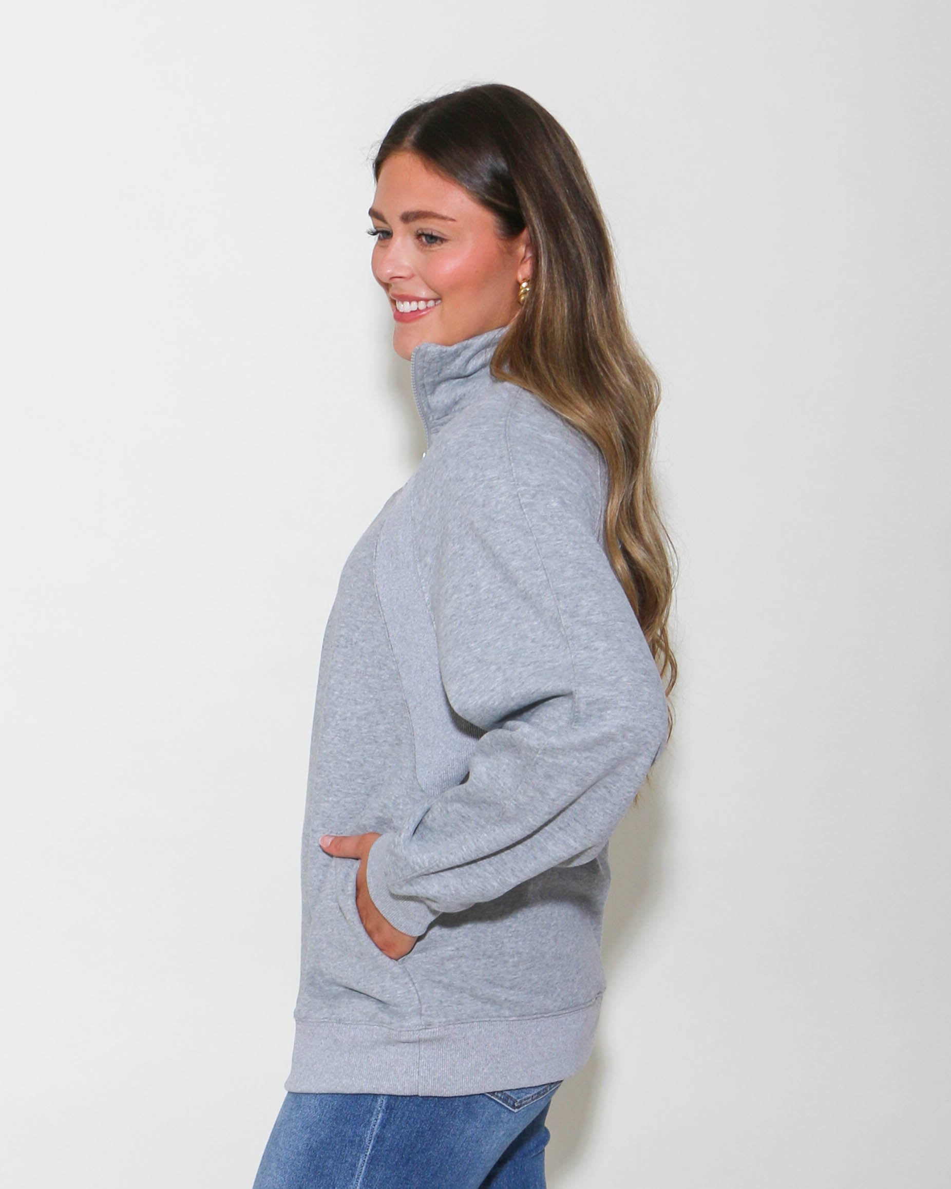 Oversized Sweatshirt Henley Knit Top in Gray