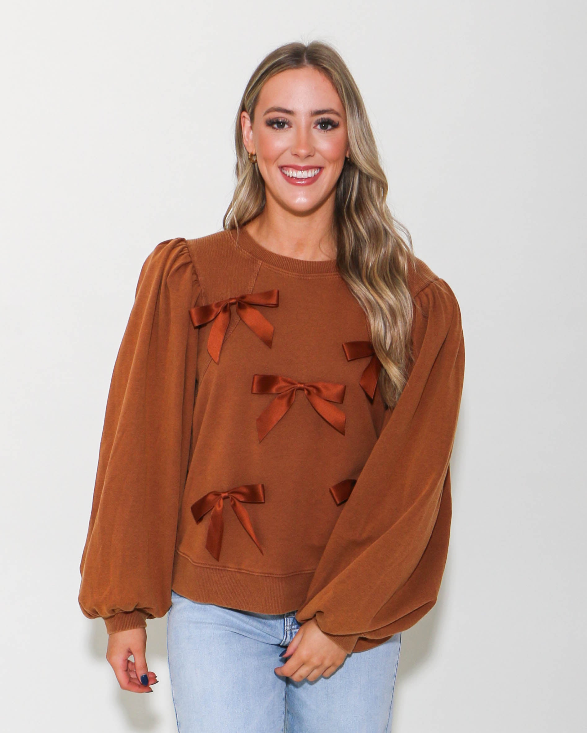 Bow Ties Patch Sweatshirt Top in Toffee