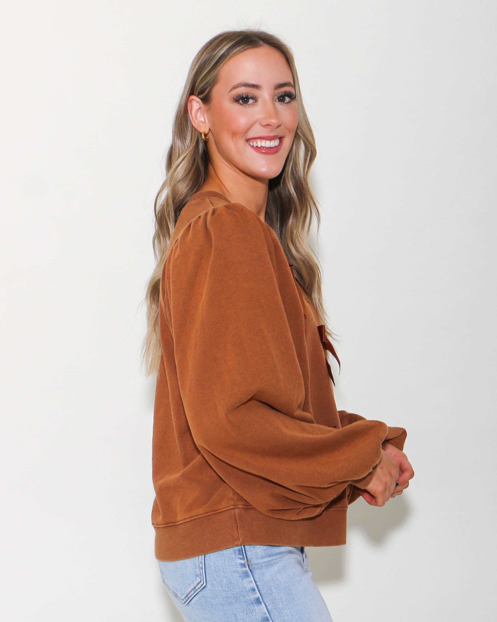 Bow Ties Patch Sweatshirt Top in Toffee