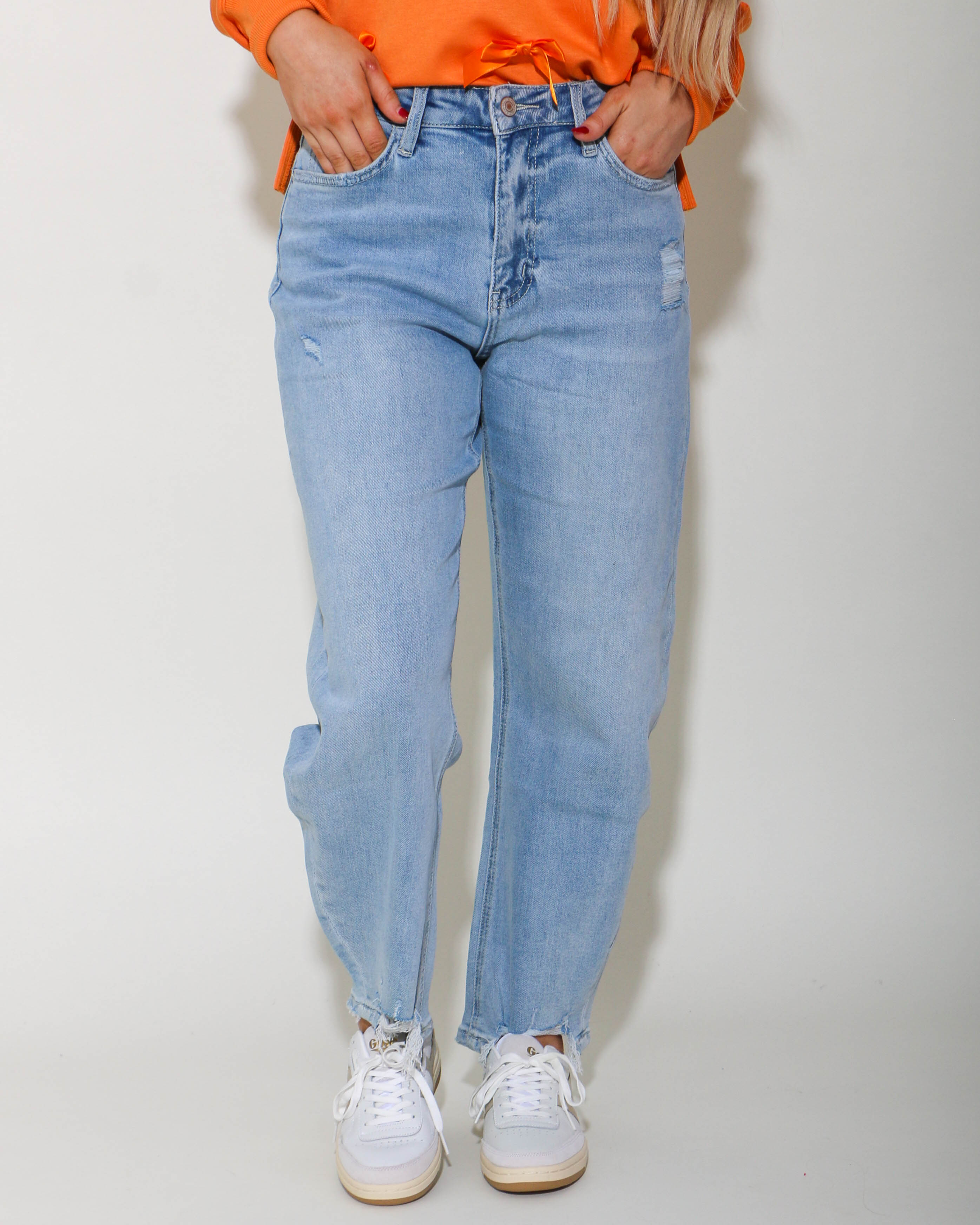 Super High Rise Barrel Jeans