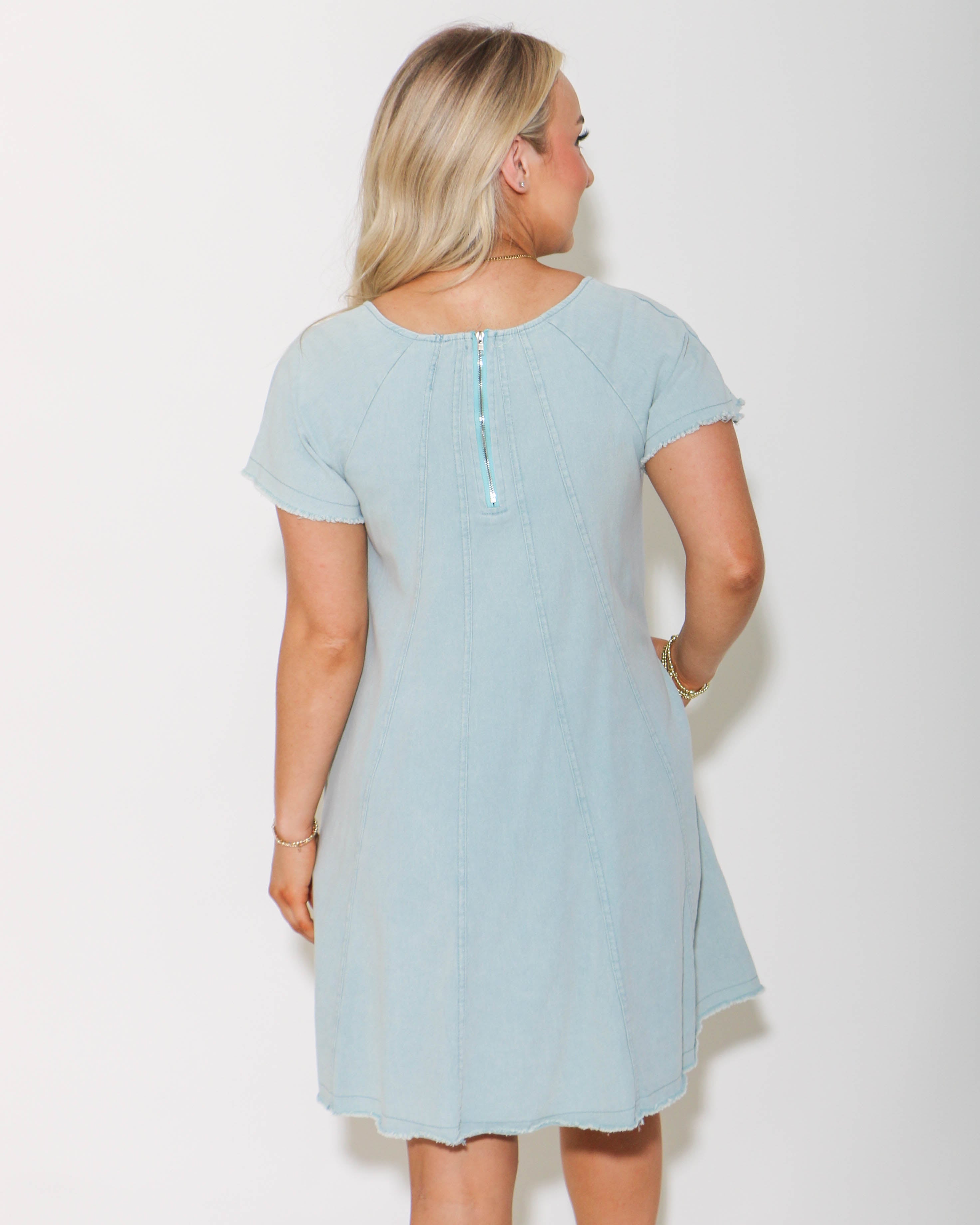 Seafoam Short Sleeve Woven Wash Dress