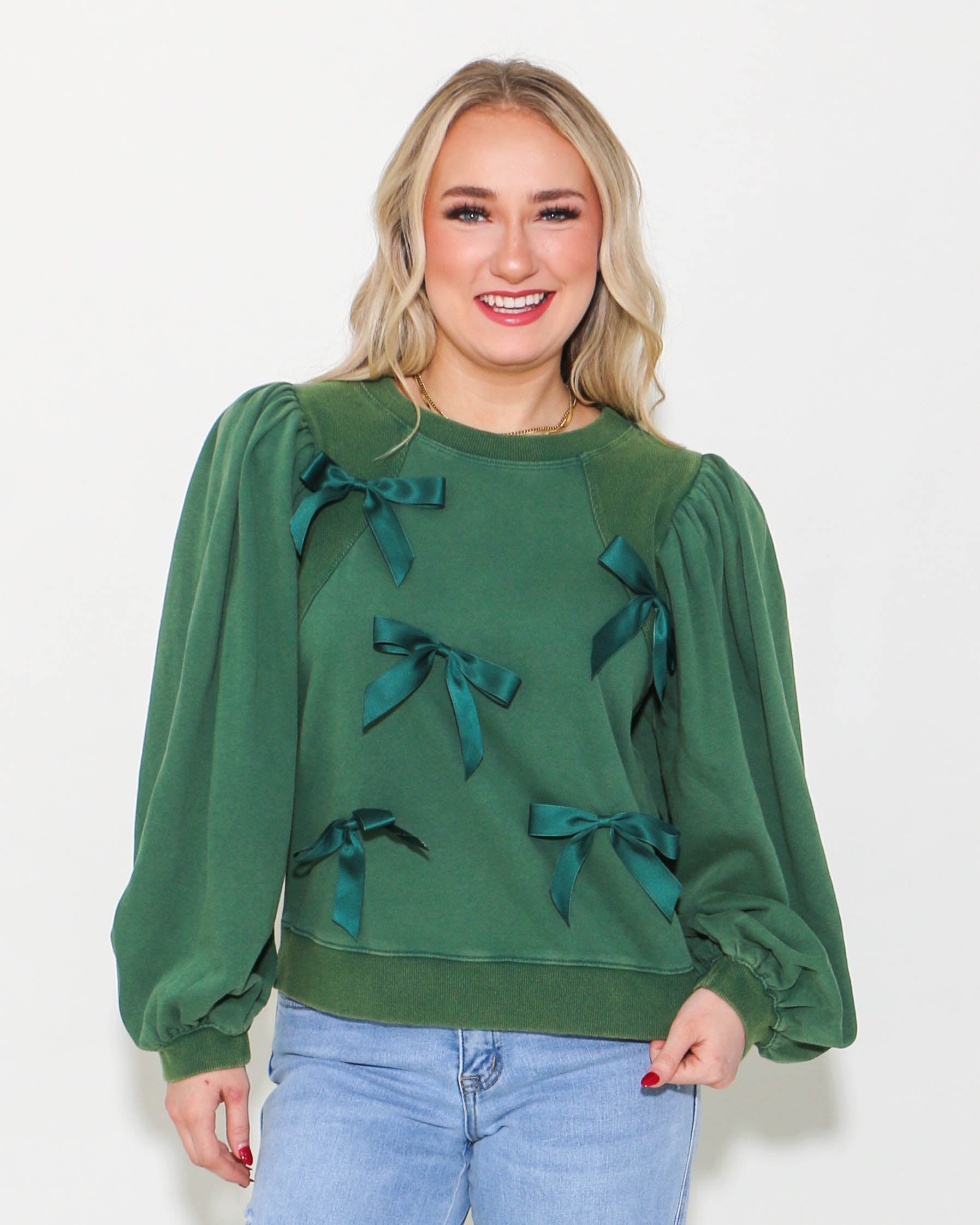 Bow Ties Patch Sweatshirt Top in Hunter Green