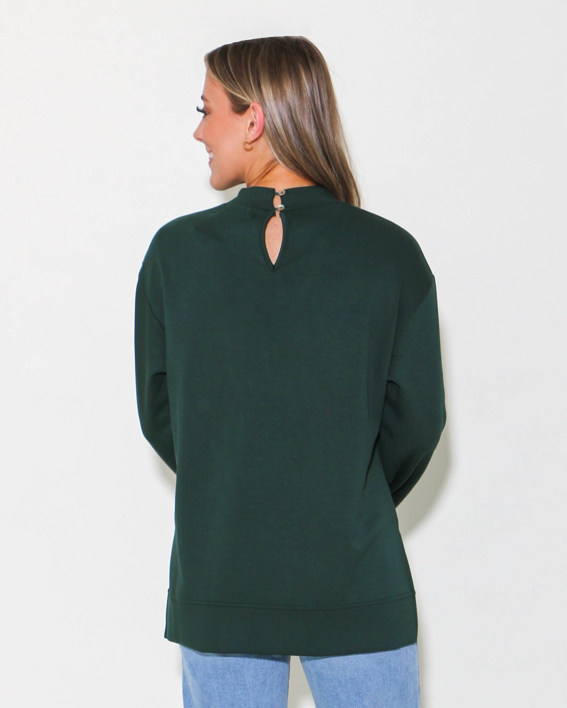 Mock Neck Sweatshirt Top in Hunter Green