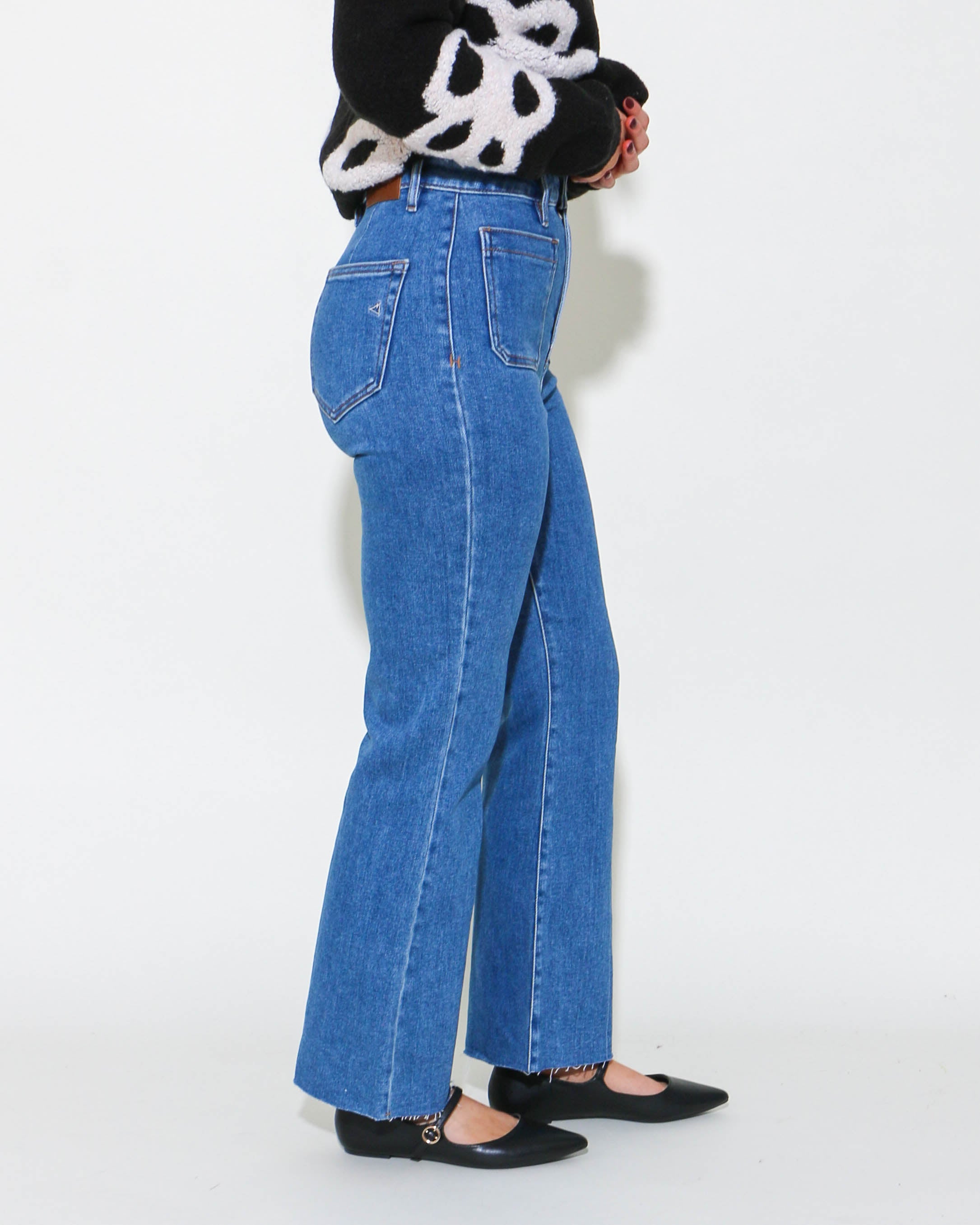 Medium Wash Front Pocket Stretch Crop Flare