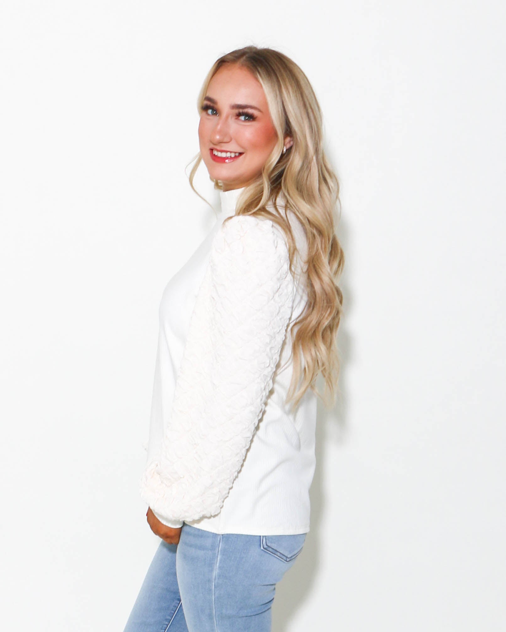 Textured Puff Sleeve Top in Ivory