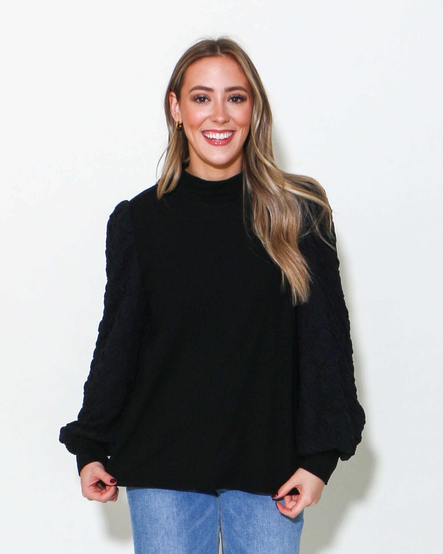 Textured Puff Sleeve Top in Black