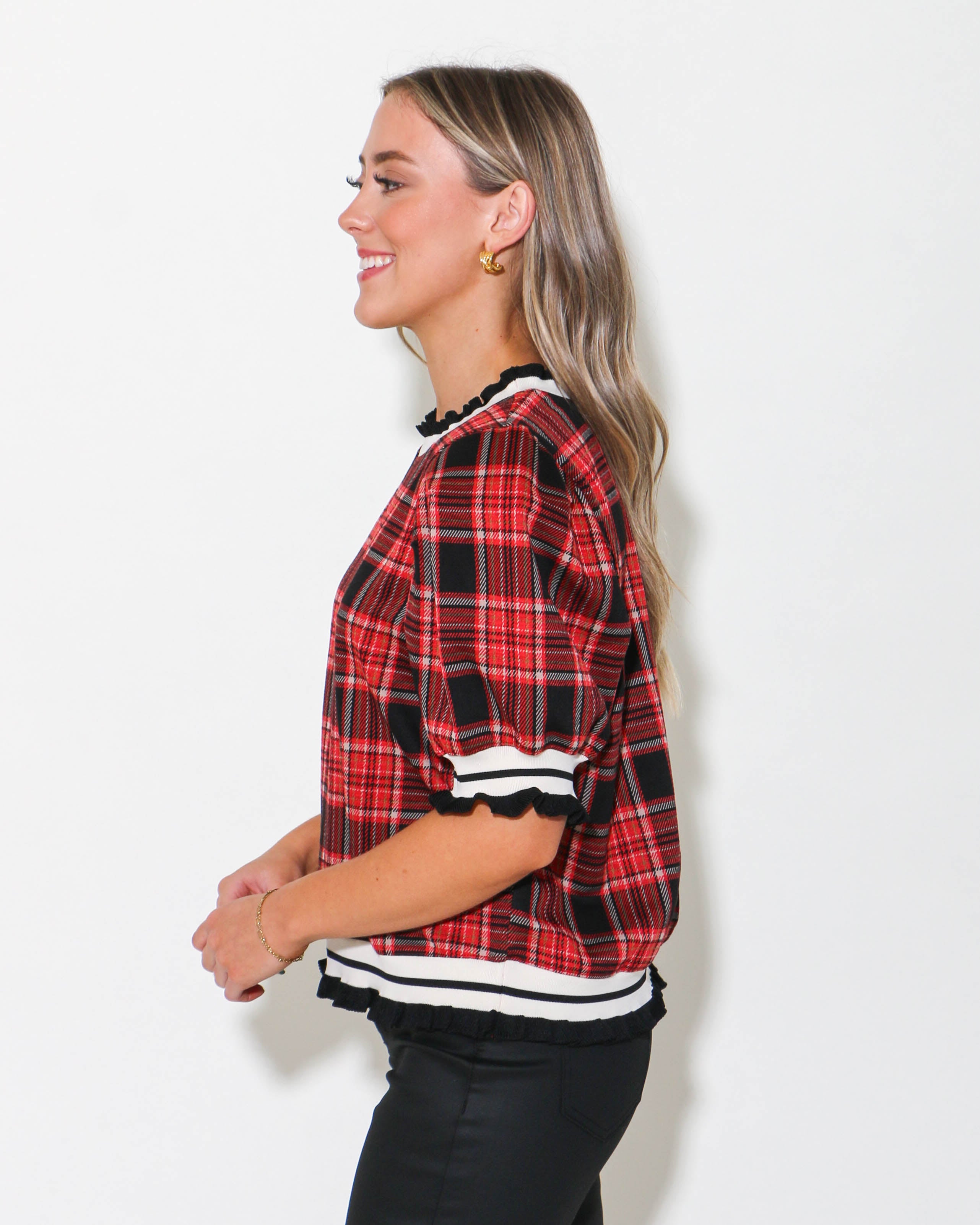 Plaid Short Puff Sleeve Crewneck Top in Black