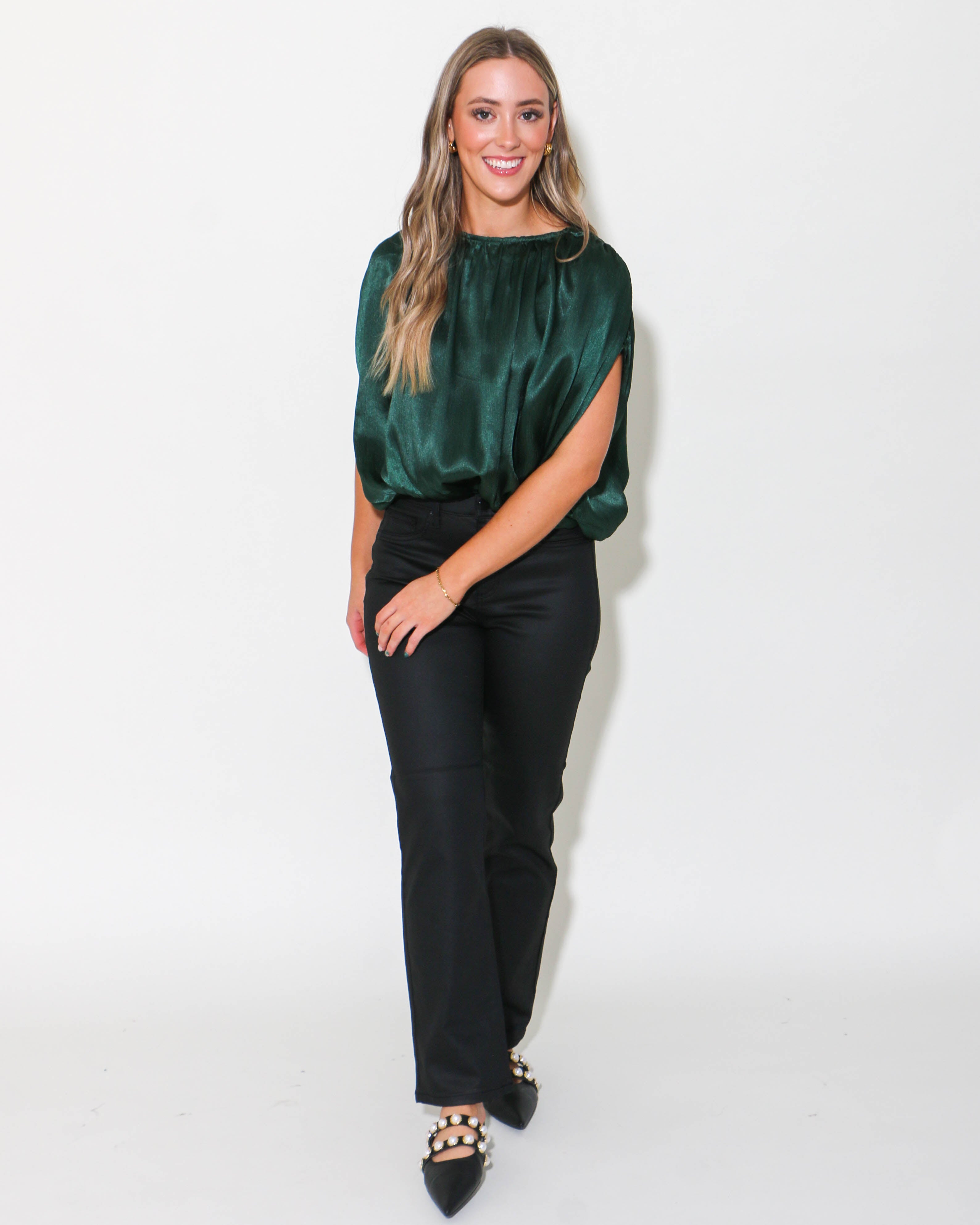 Round Neck Bubble Hem Top in Hunter Green