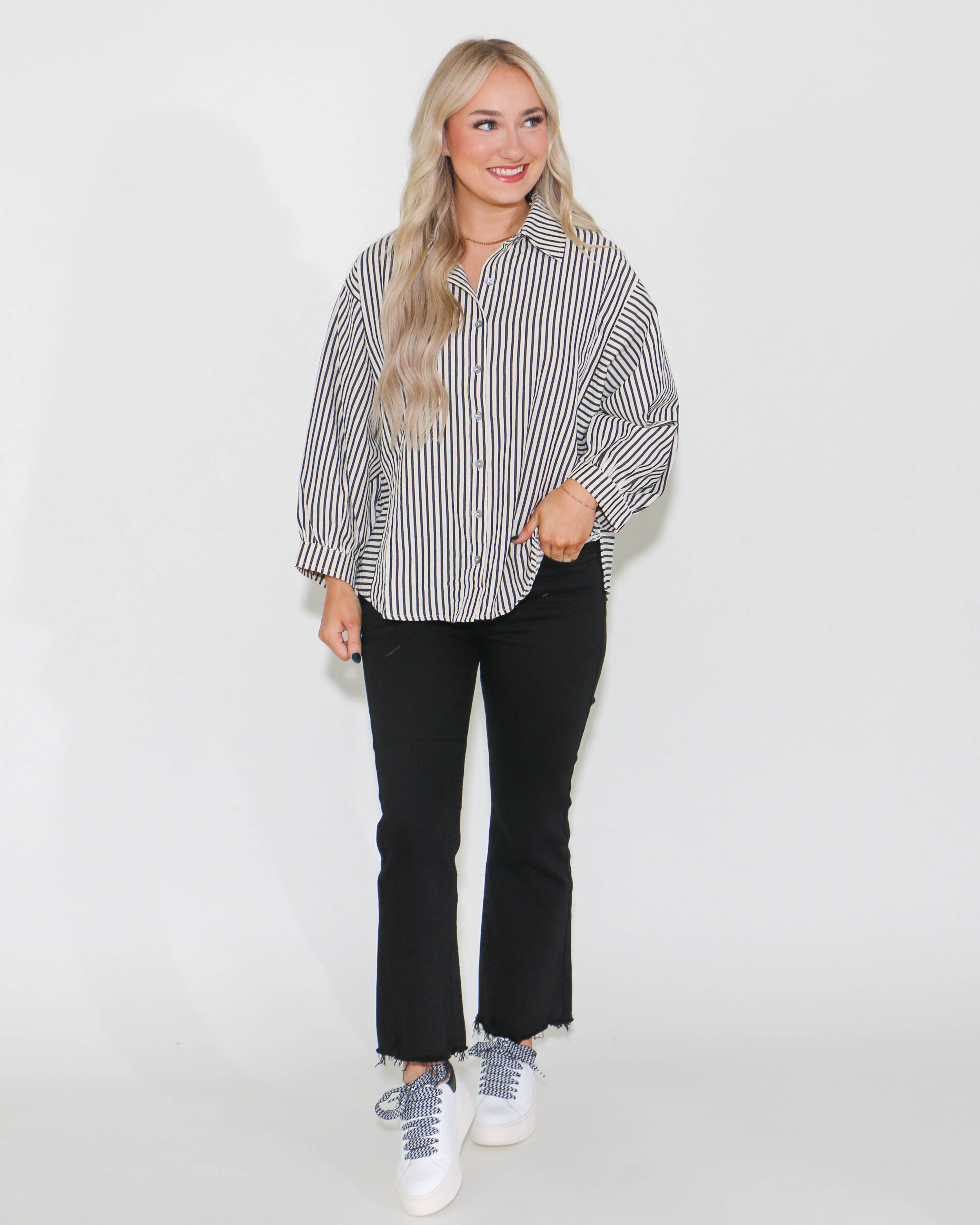 Stripe Print 3/4 Sleeve Button Down Collared Top in Black