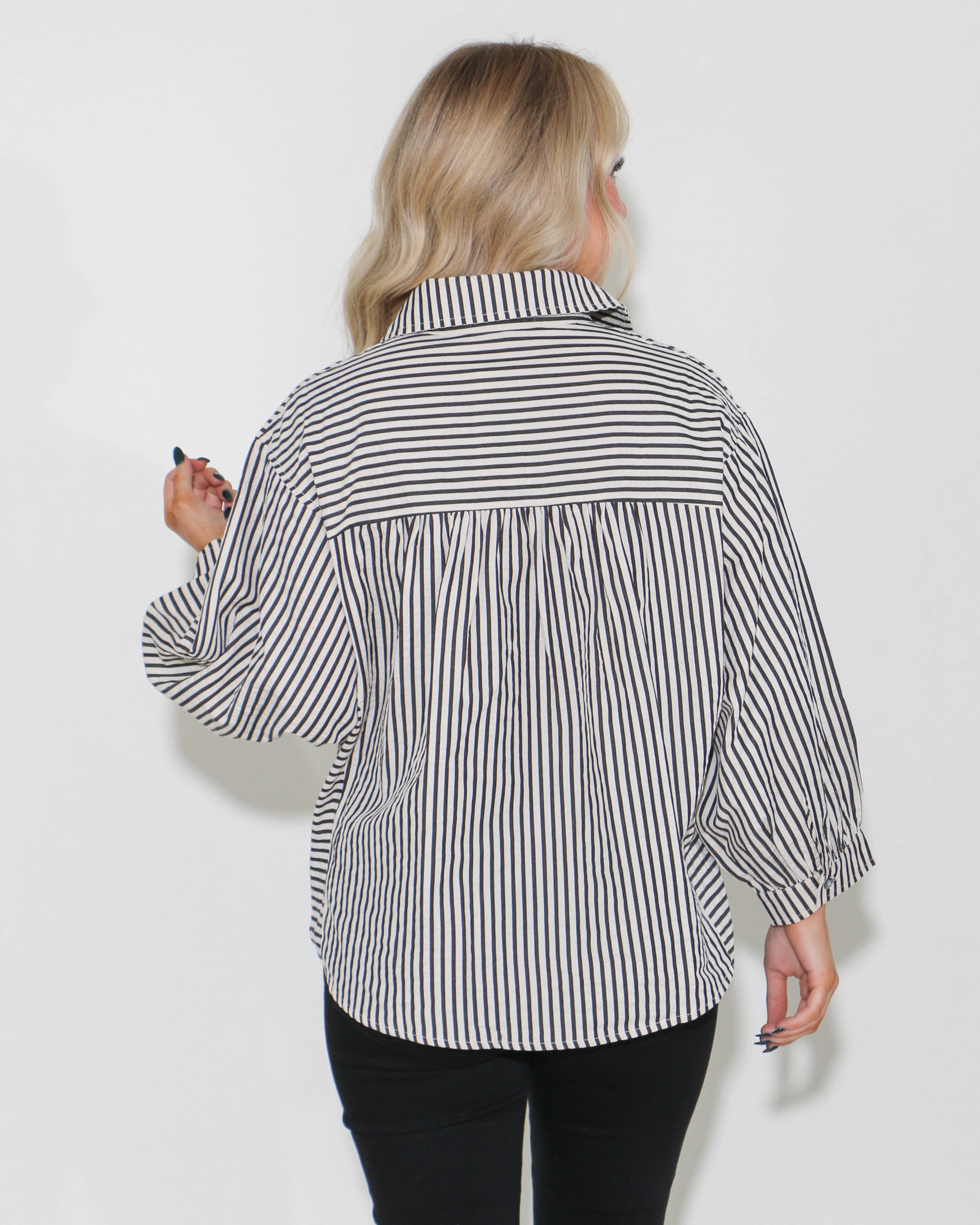 Stripe Print 3/4 Sleeve Button Down Collared Top in Black