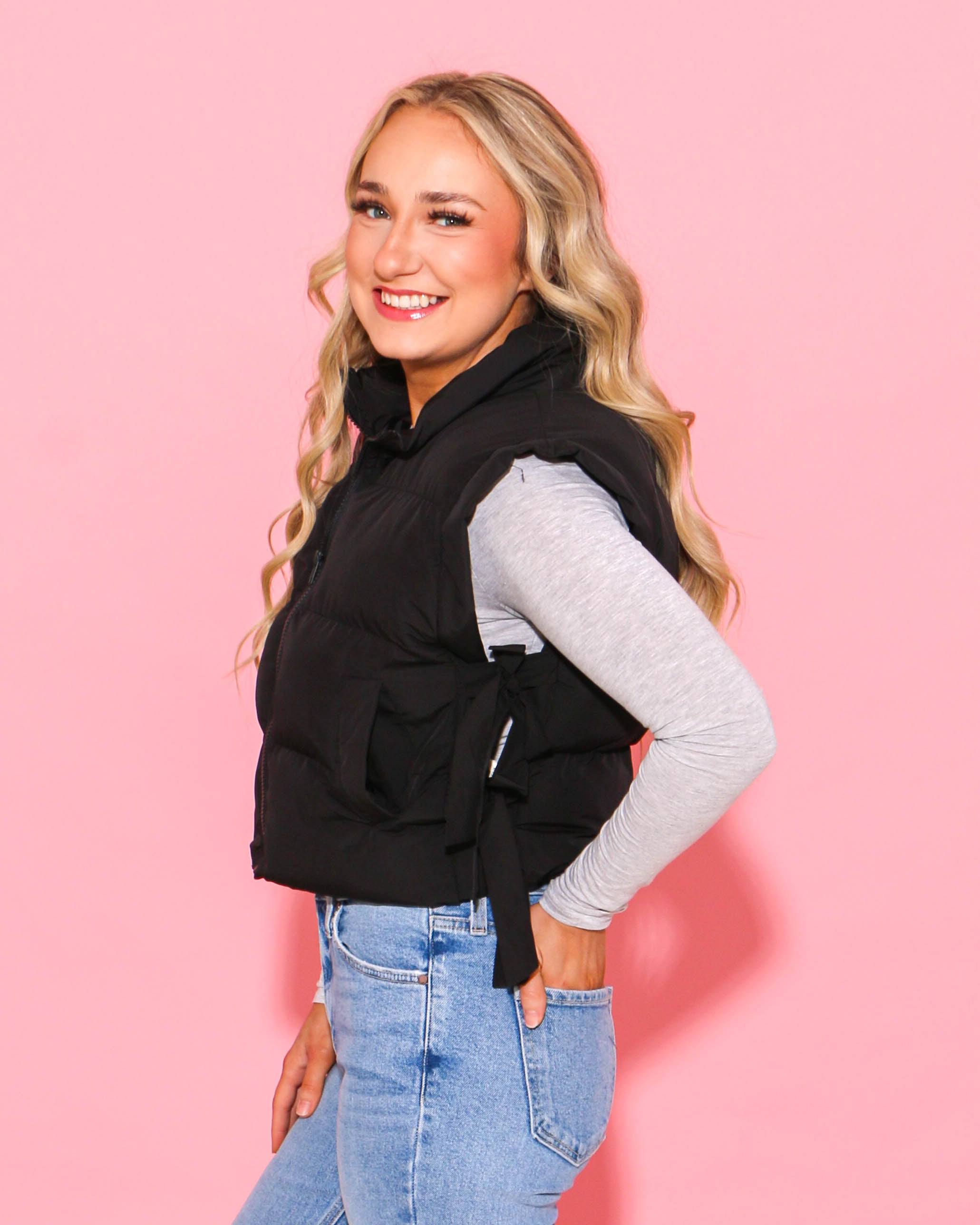 Side Bow Tie Front Zipper Crop Puffer Vest in Black