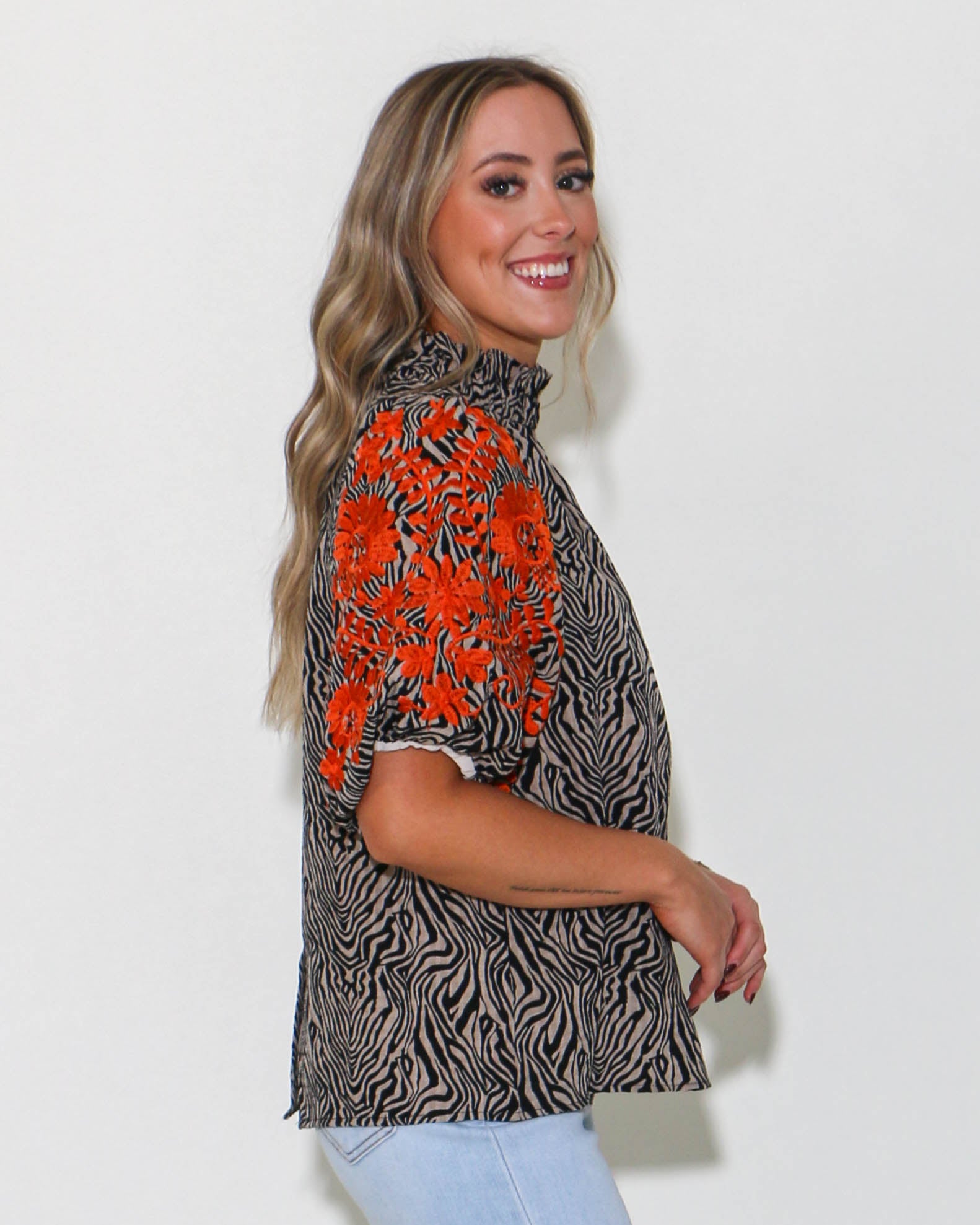 THML Embroidered Puff Sleeve Print Top in Taupe