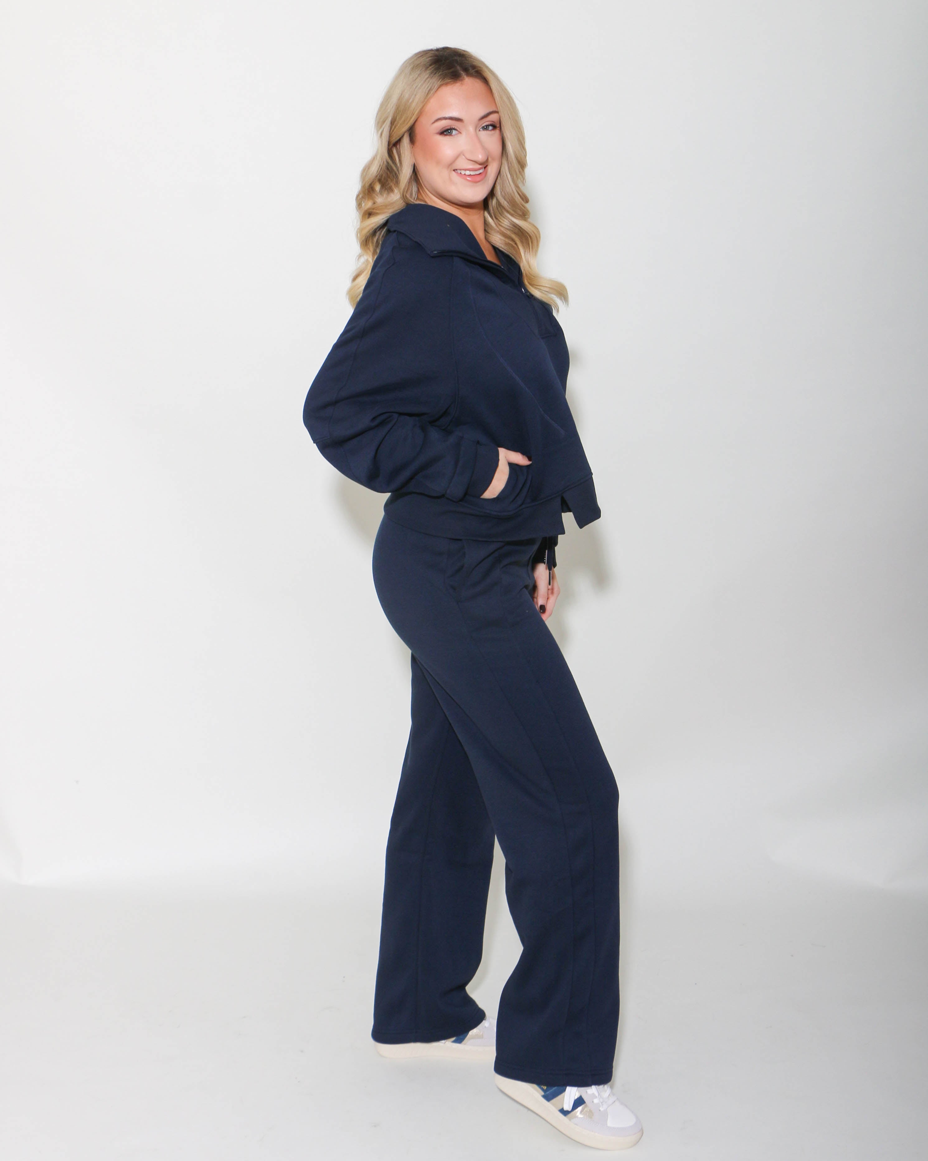 Half Zip Sweatshirt & Pants Set in Midnight