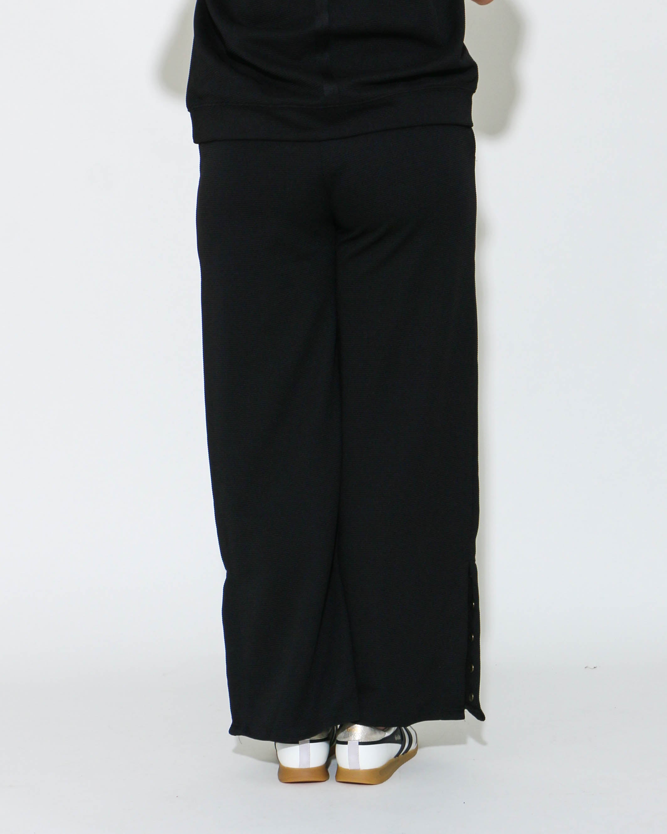 Ribbed Knit Pants Set in Black