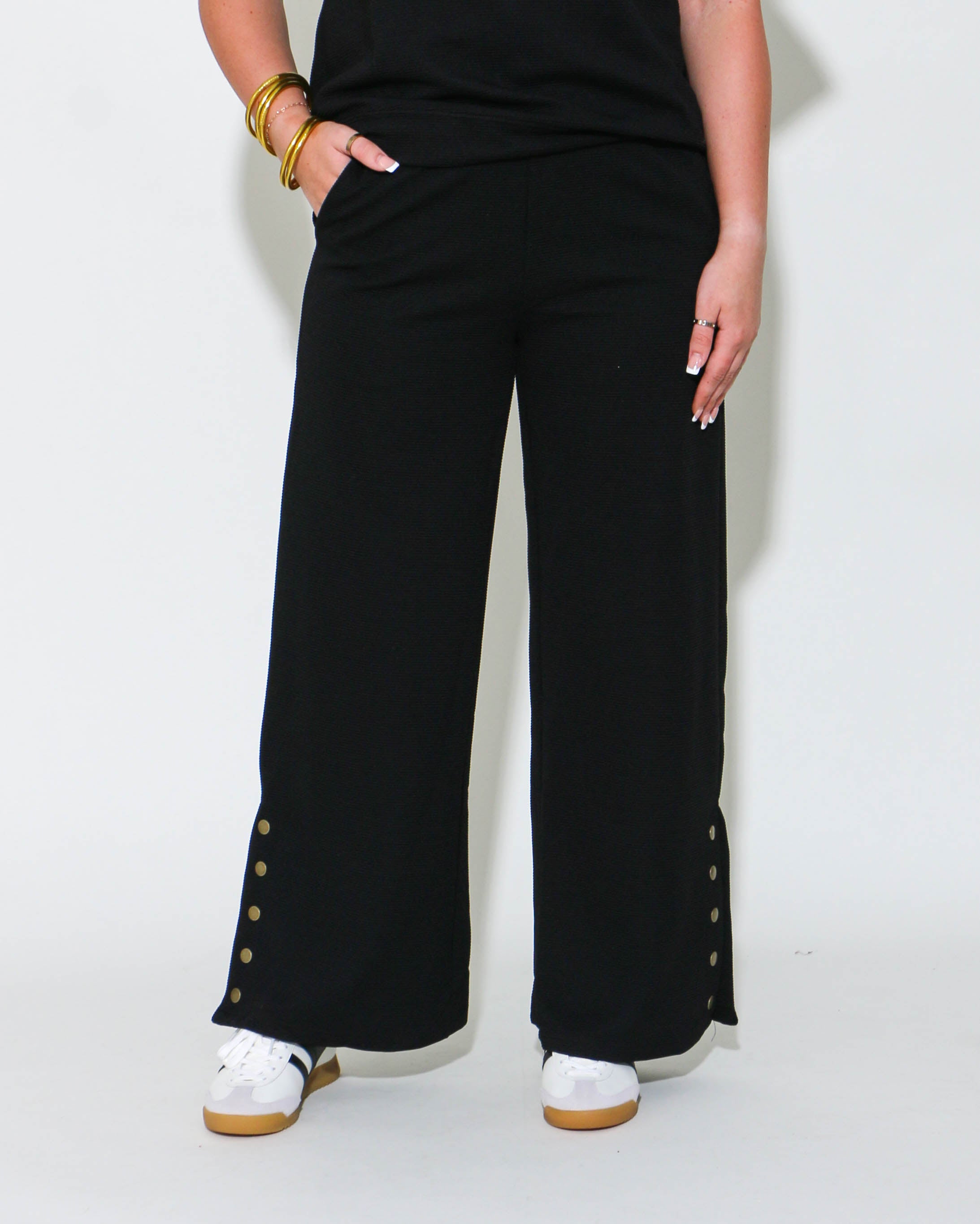 Ribbed Knit Pants Set in Black