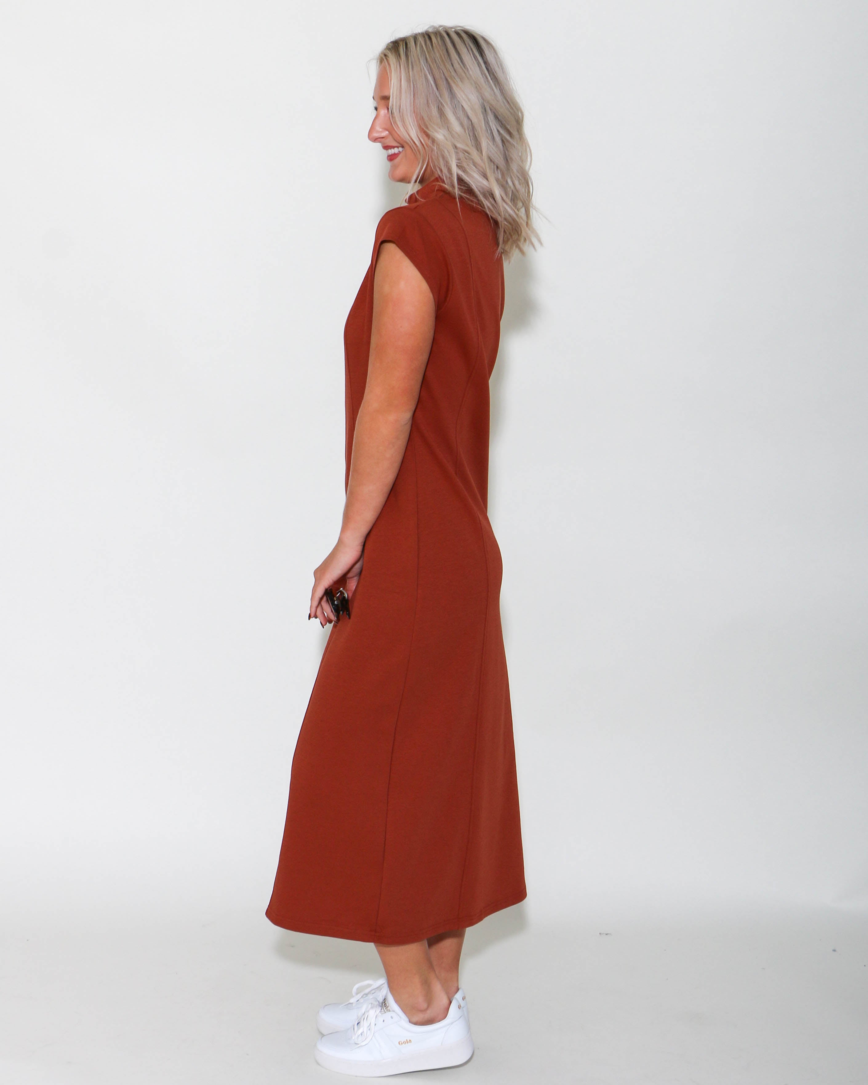 Solid Cap Sleeve Sheath Midi Dress in Chestnut