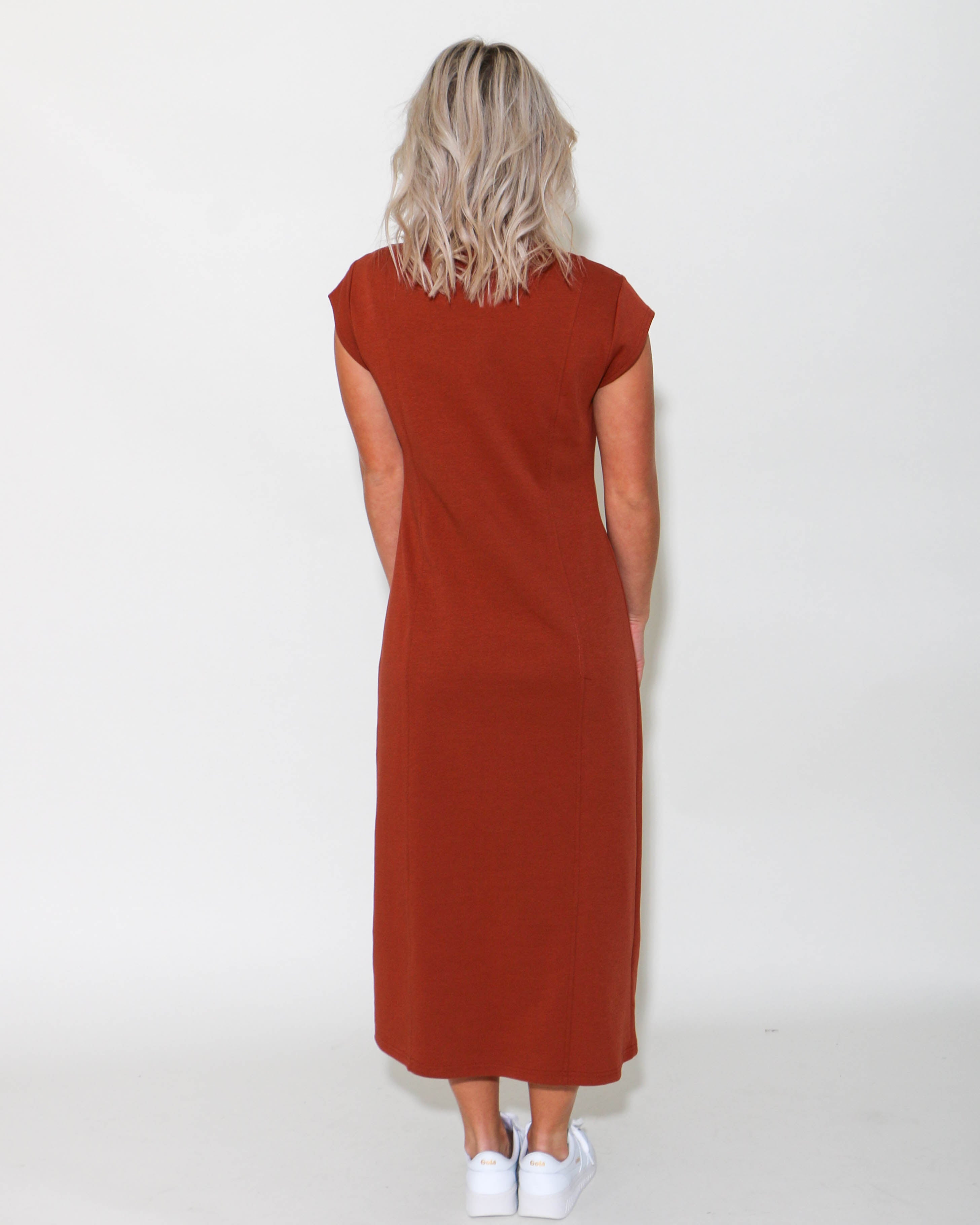 Solid Cap Sleeve Sheath Midi Dress in Chestnut