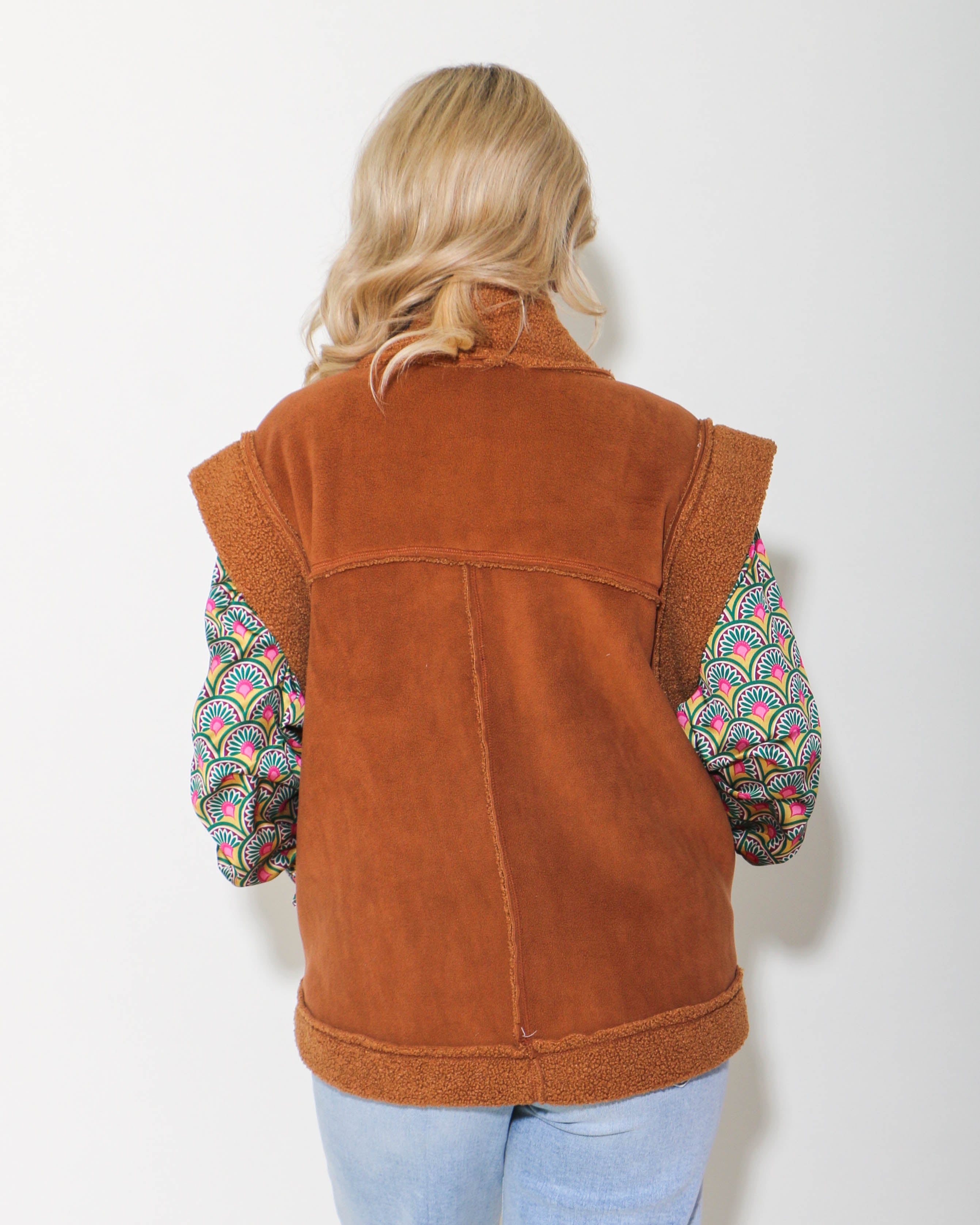 Camel Sherpa Vest