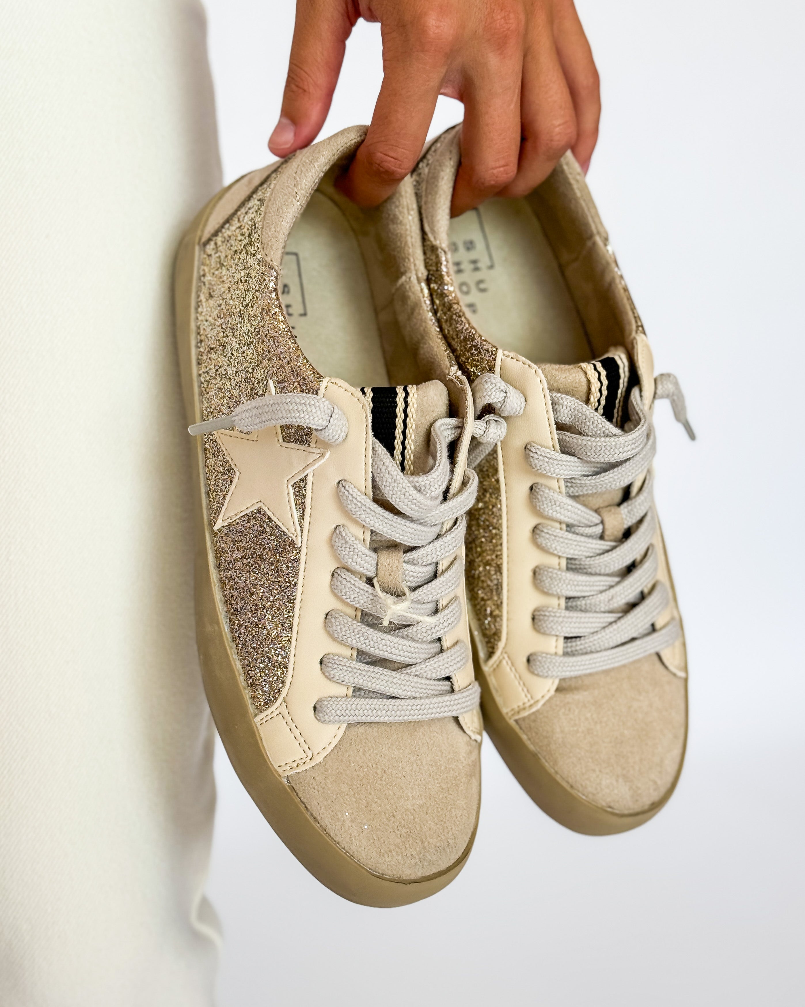 Paula Sneakers in Gold Glitter