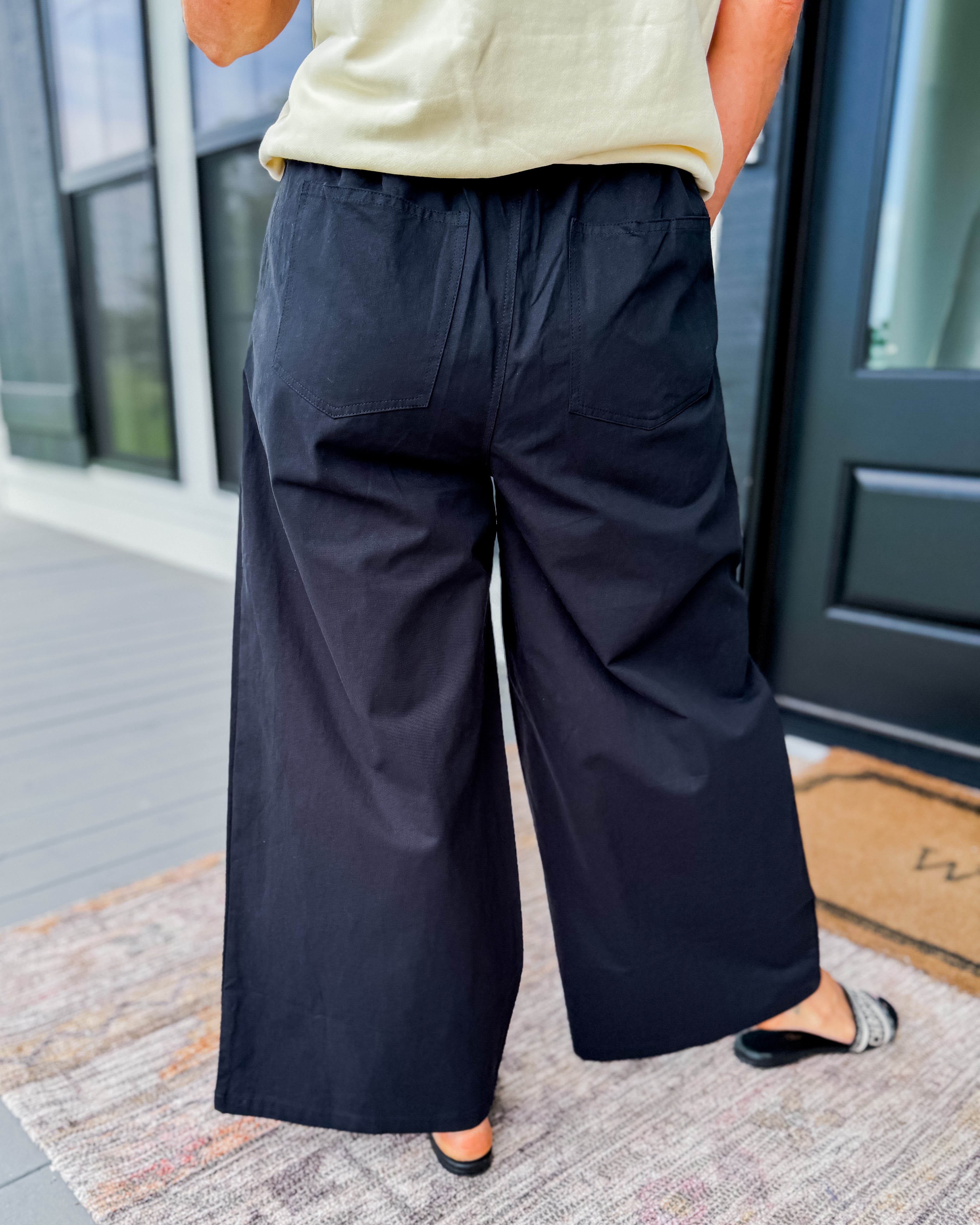 Cotton Wide Leg Pants with Pockets in Black