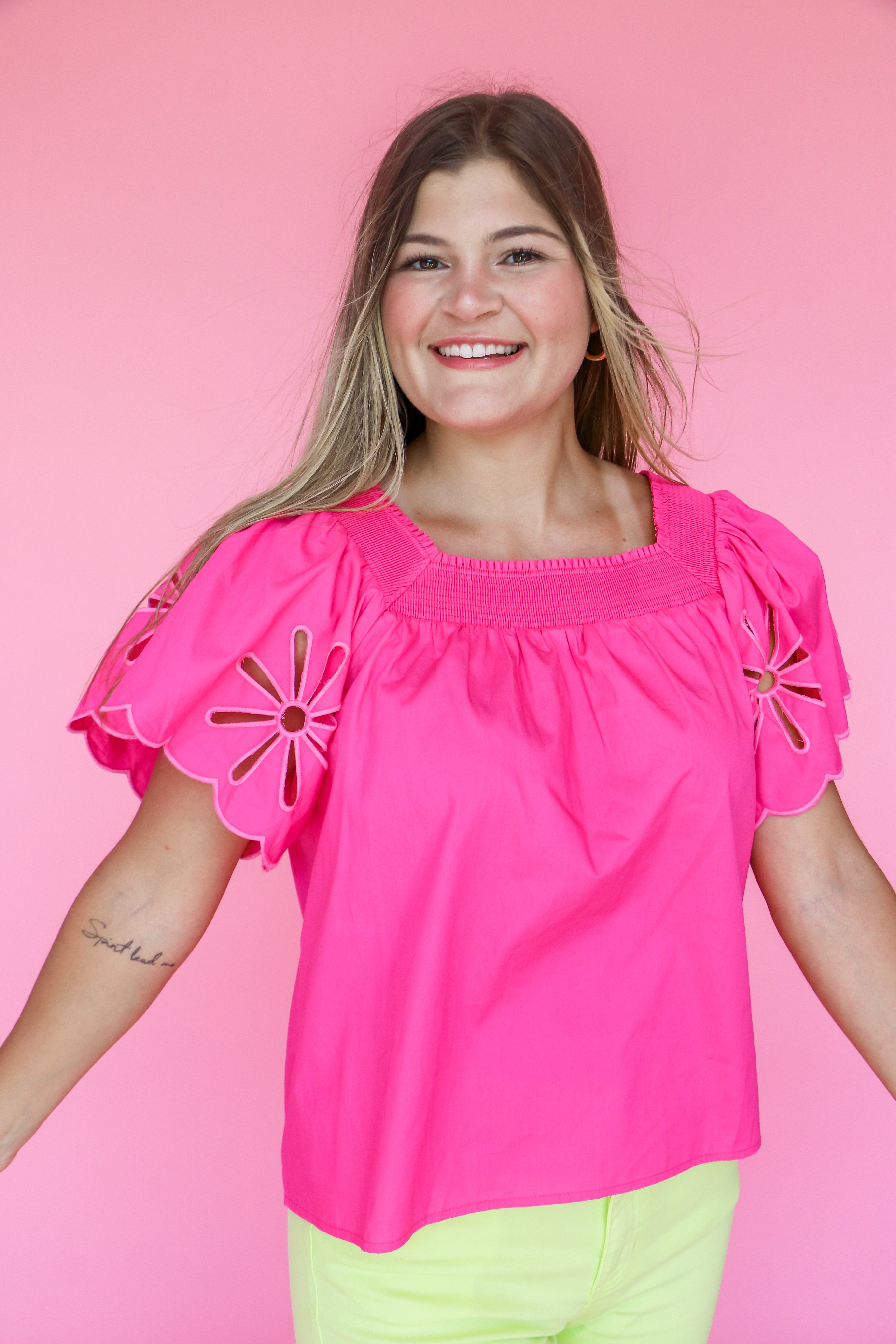 Solid Top with Flower Holes in Pink