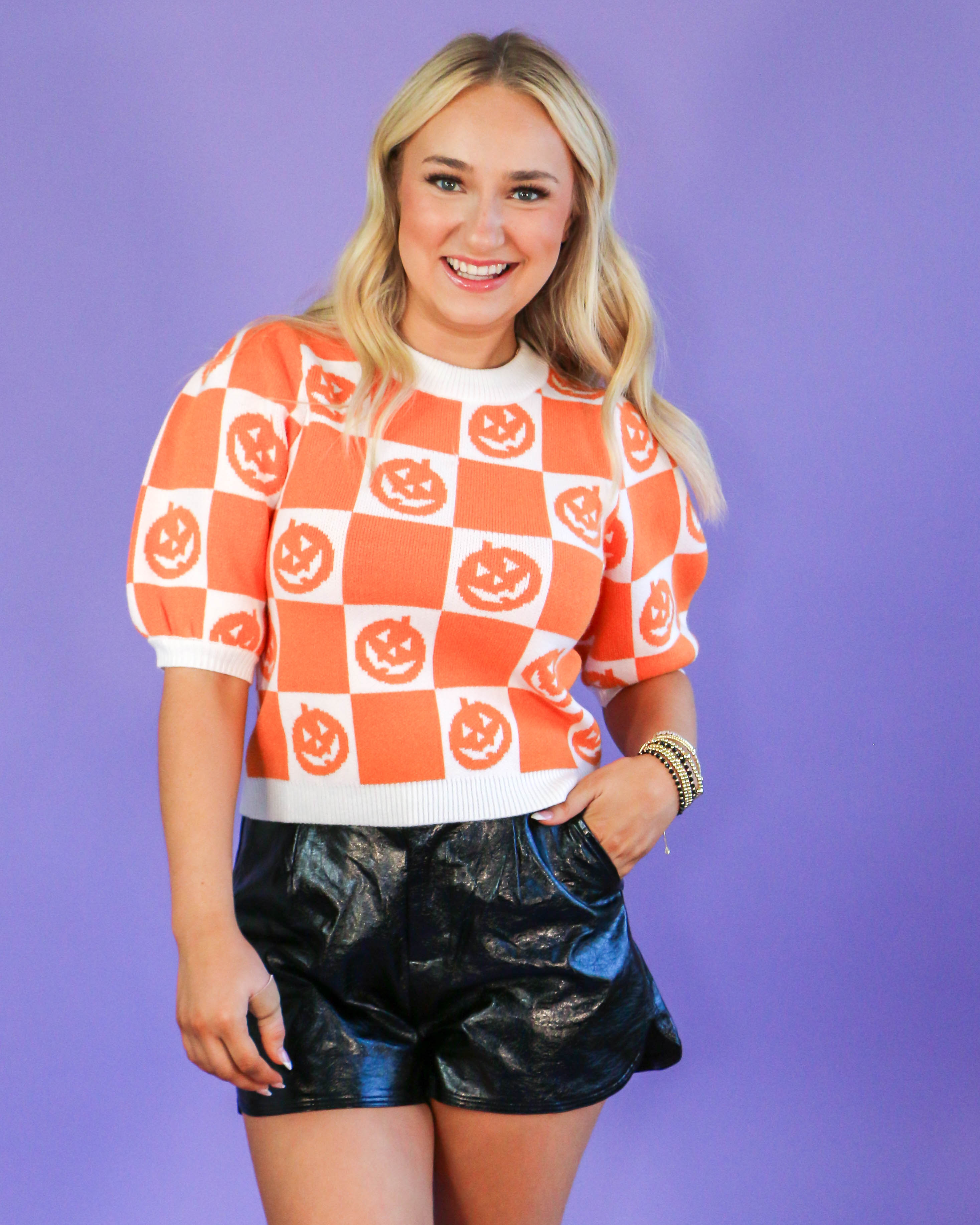 Short Puff Sleeve Pumpkin Checkered Sweater