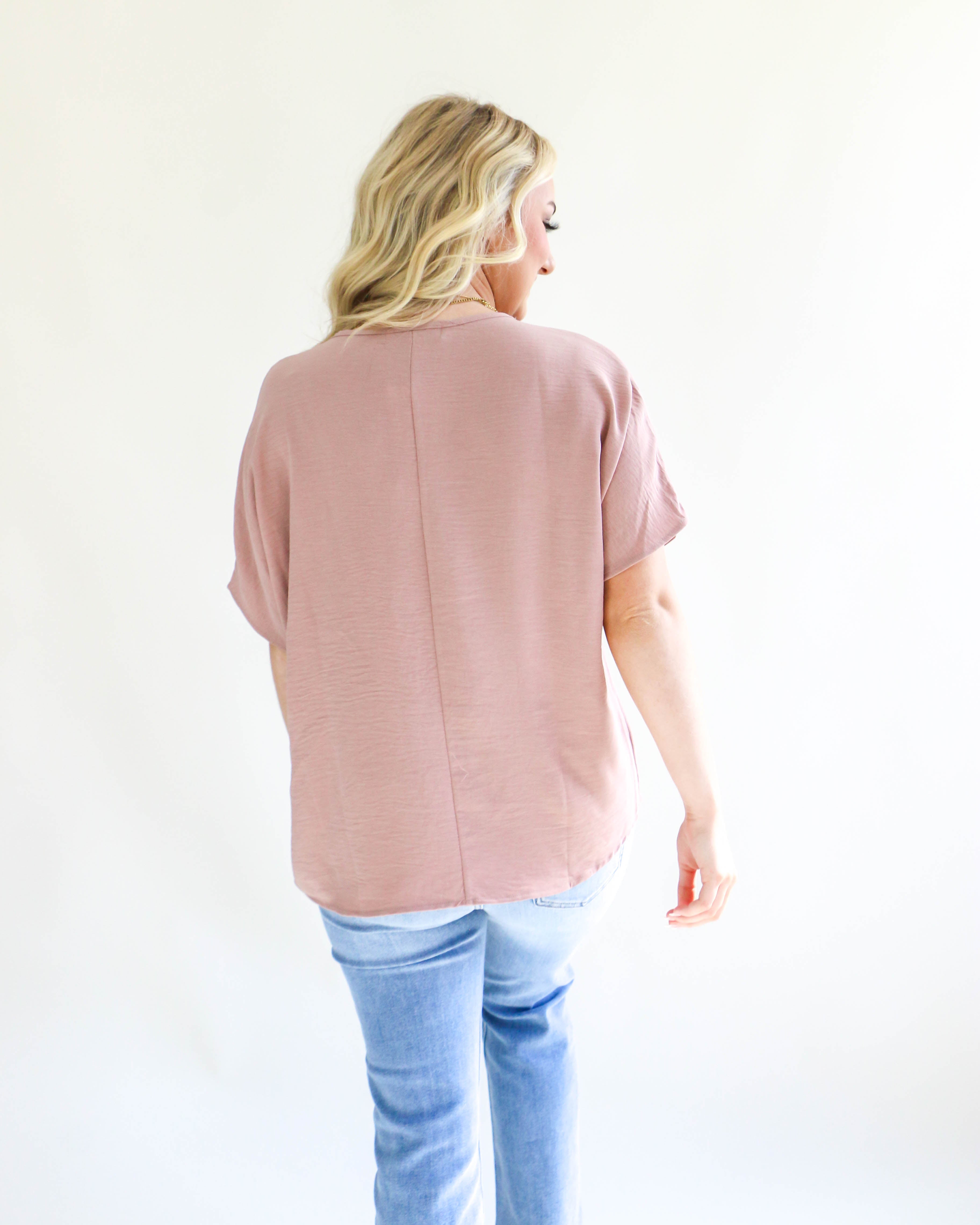 Easy Days Top in Latte