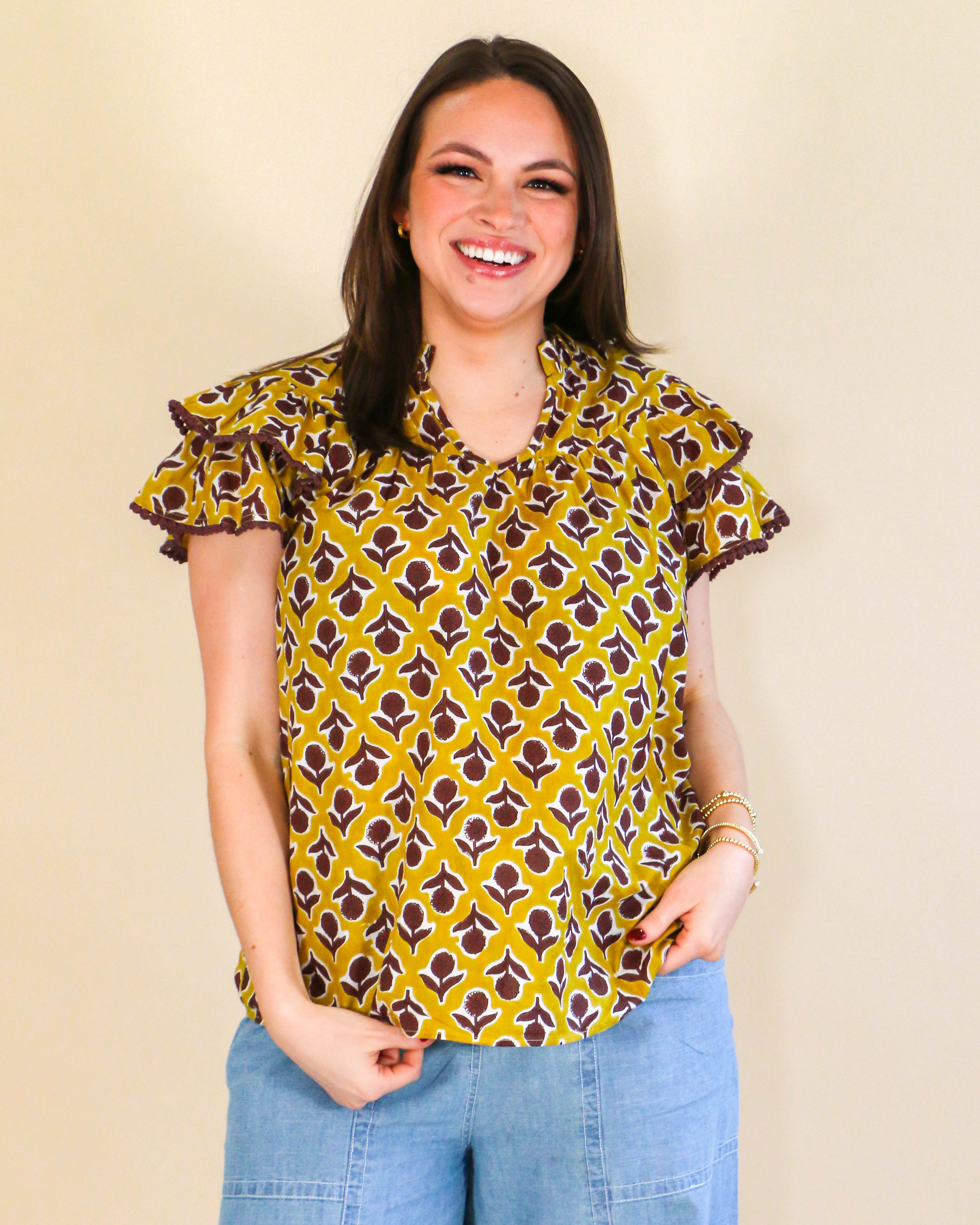 Flutter Block Top in Mustard