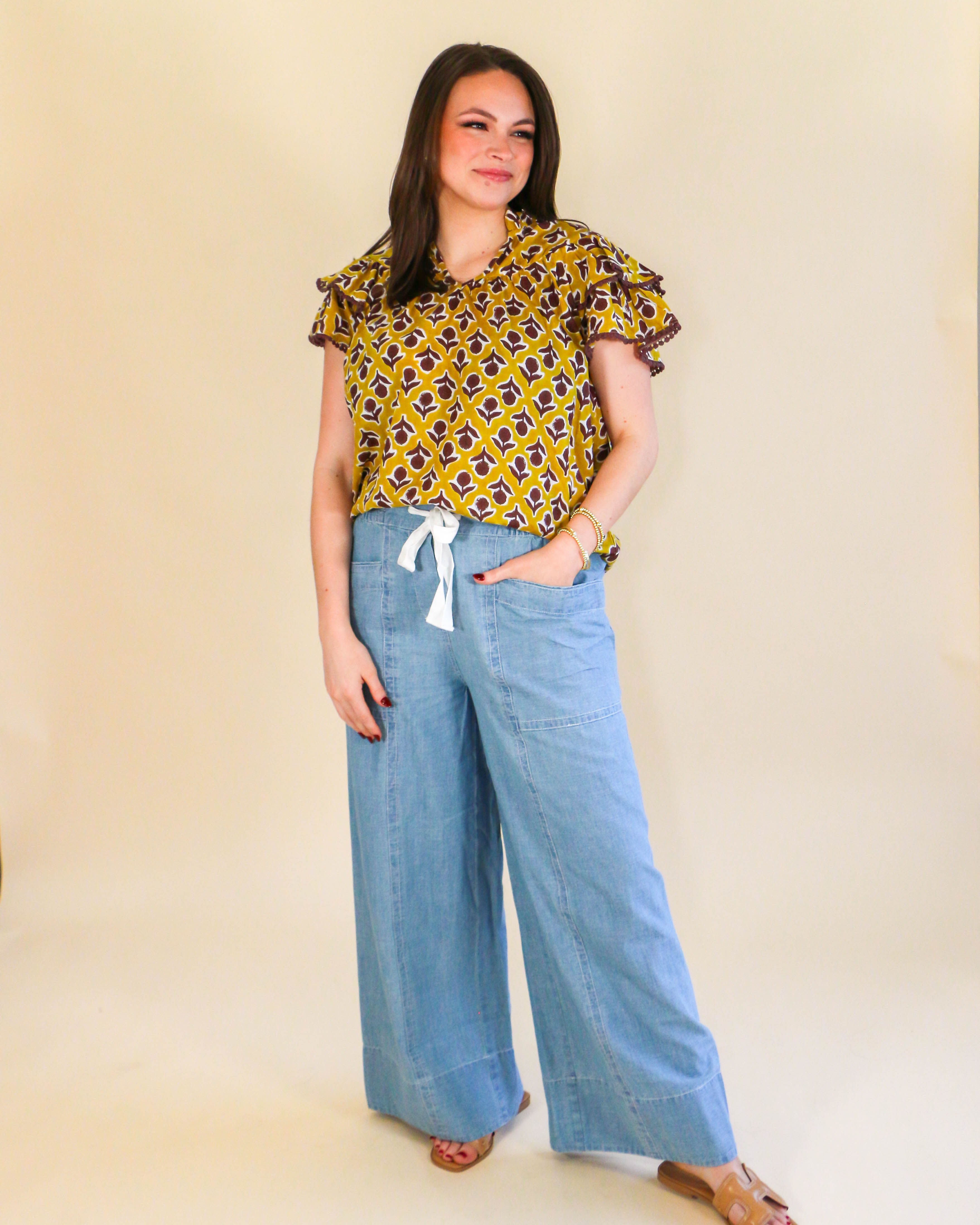 Flutter Block Top in Mustard