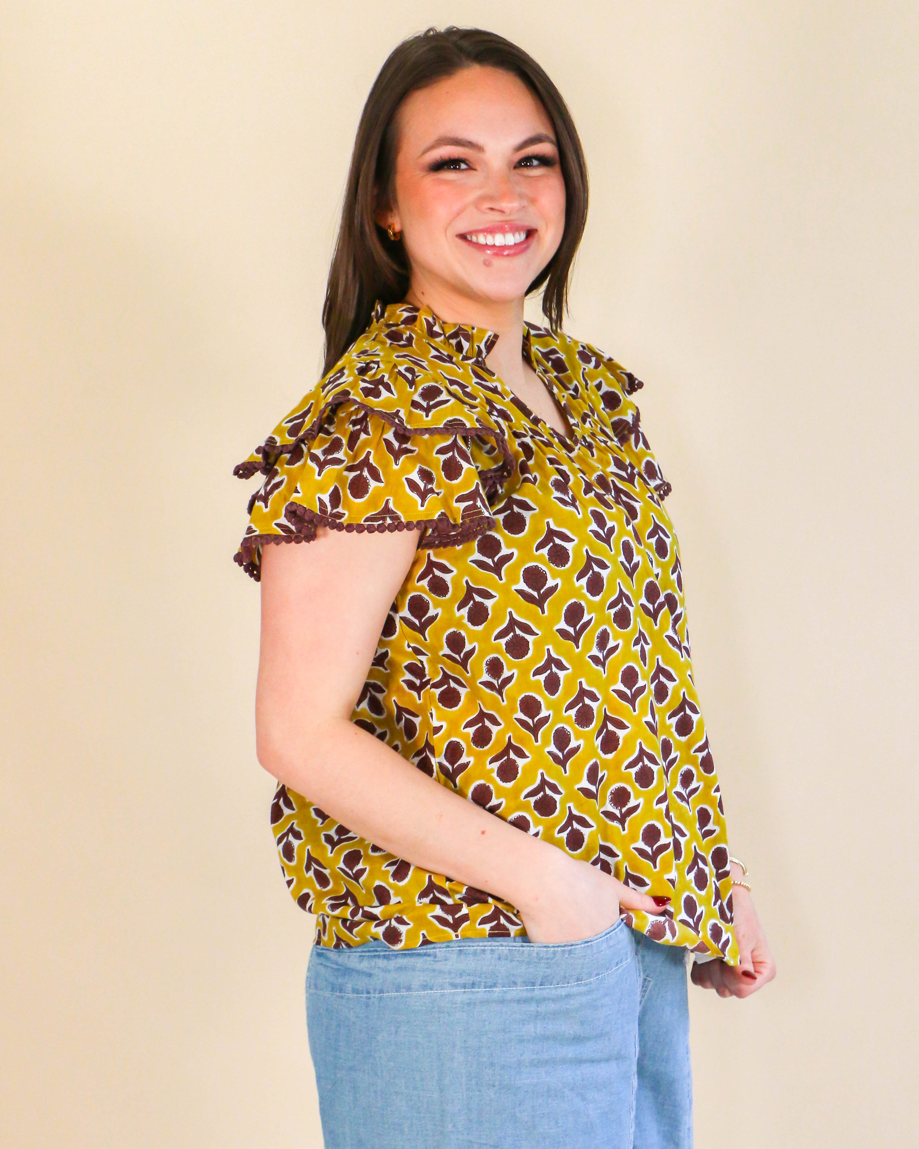 Flutter Block Top in Mustard