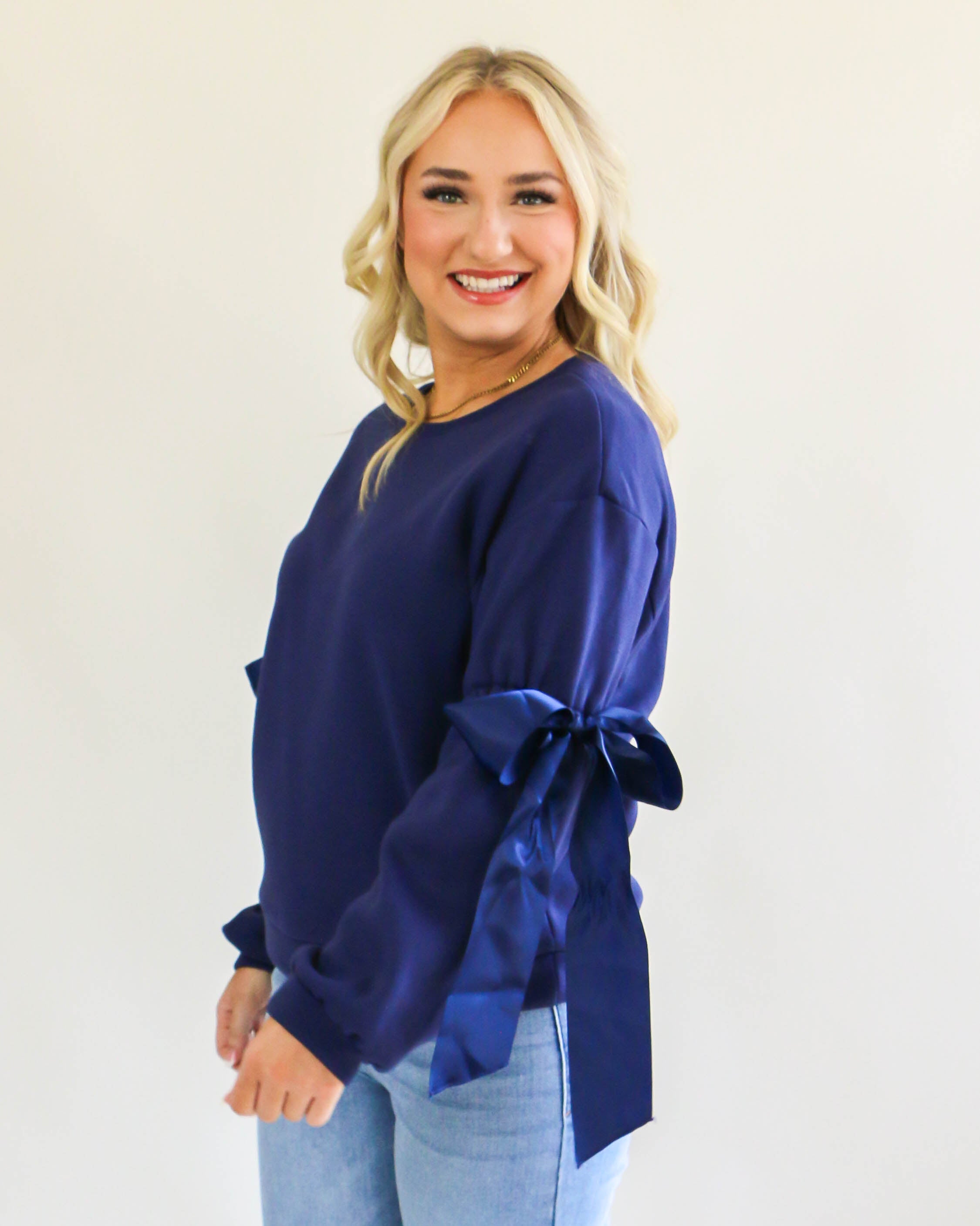 Bow Detail Sweatshirt in Navy