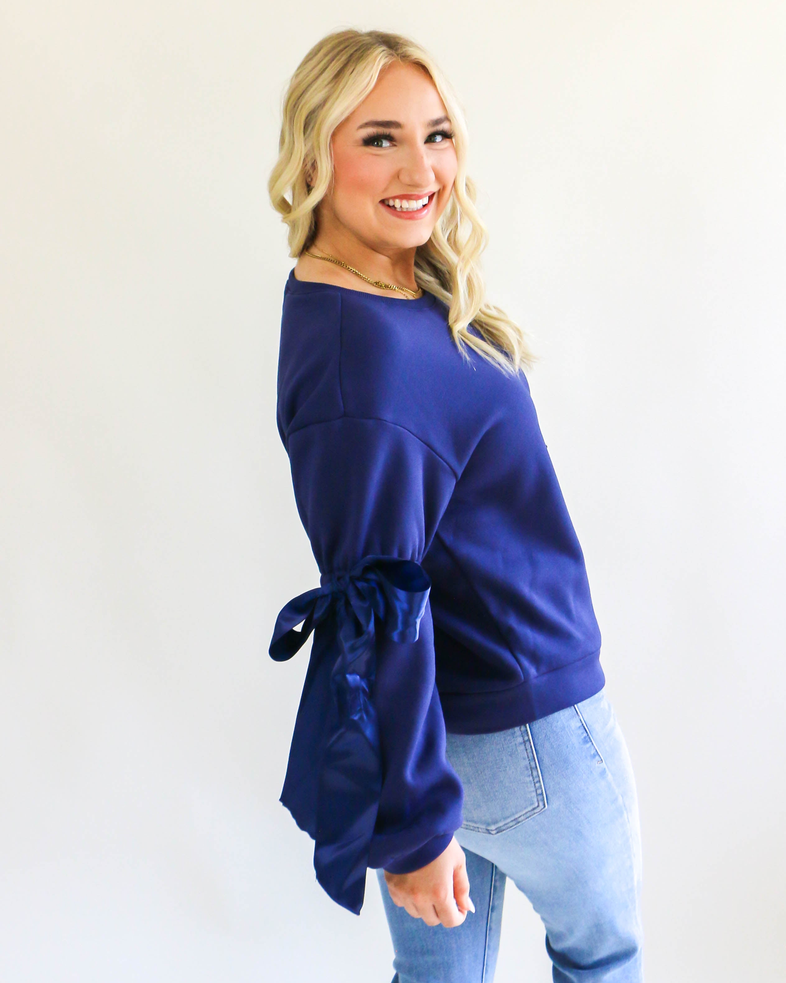 Bow Detail Sweatshirt in Navy