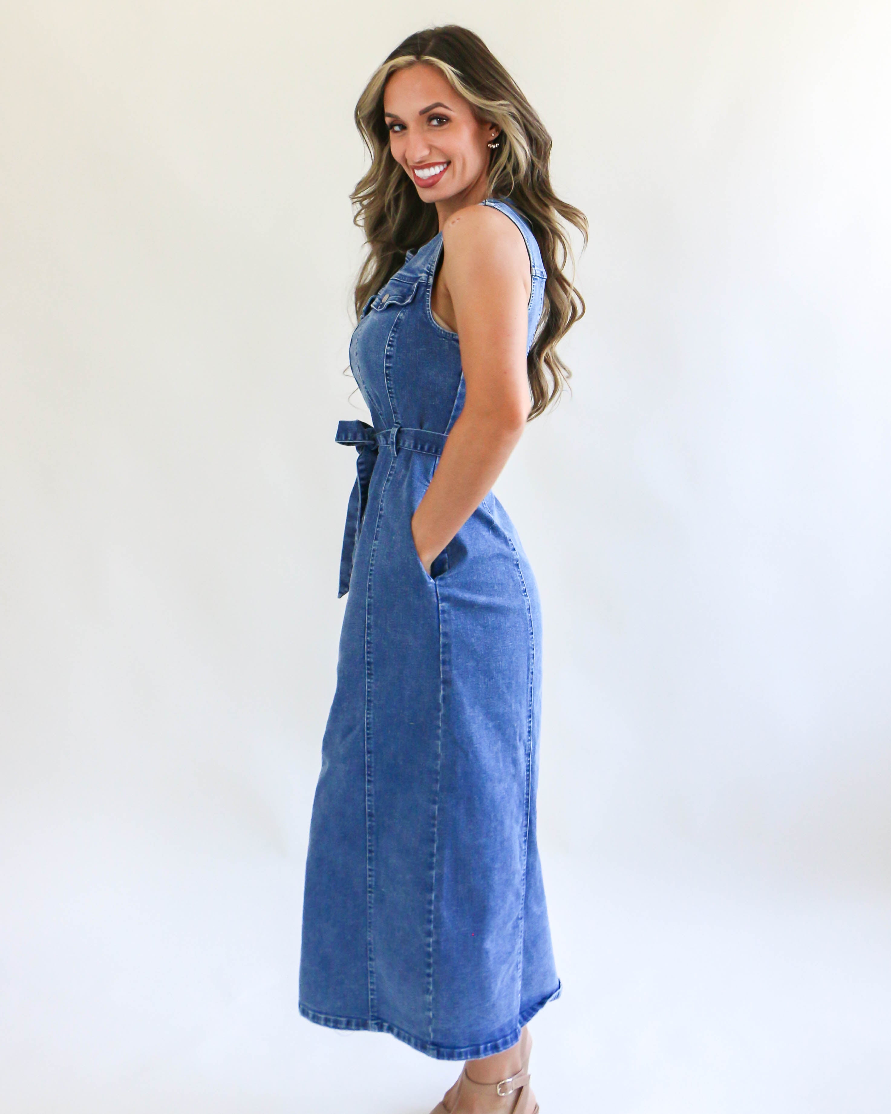 Round Neck Sleeveless Utility Midi Denim Dress