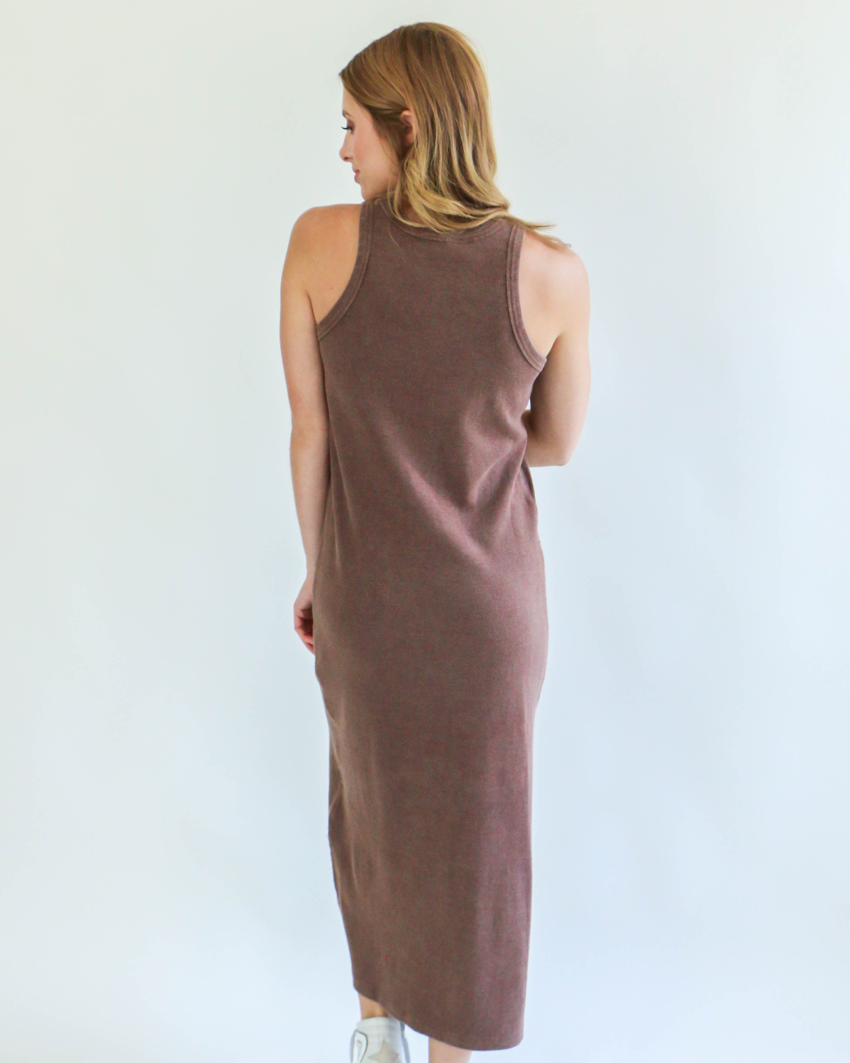 Sleeveless Ribbed Midi-Dress in Chocolate