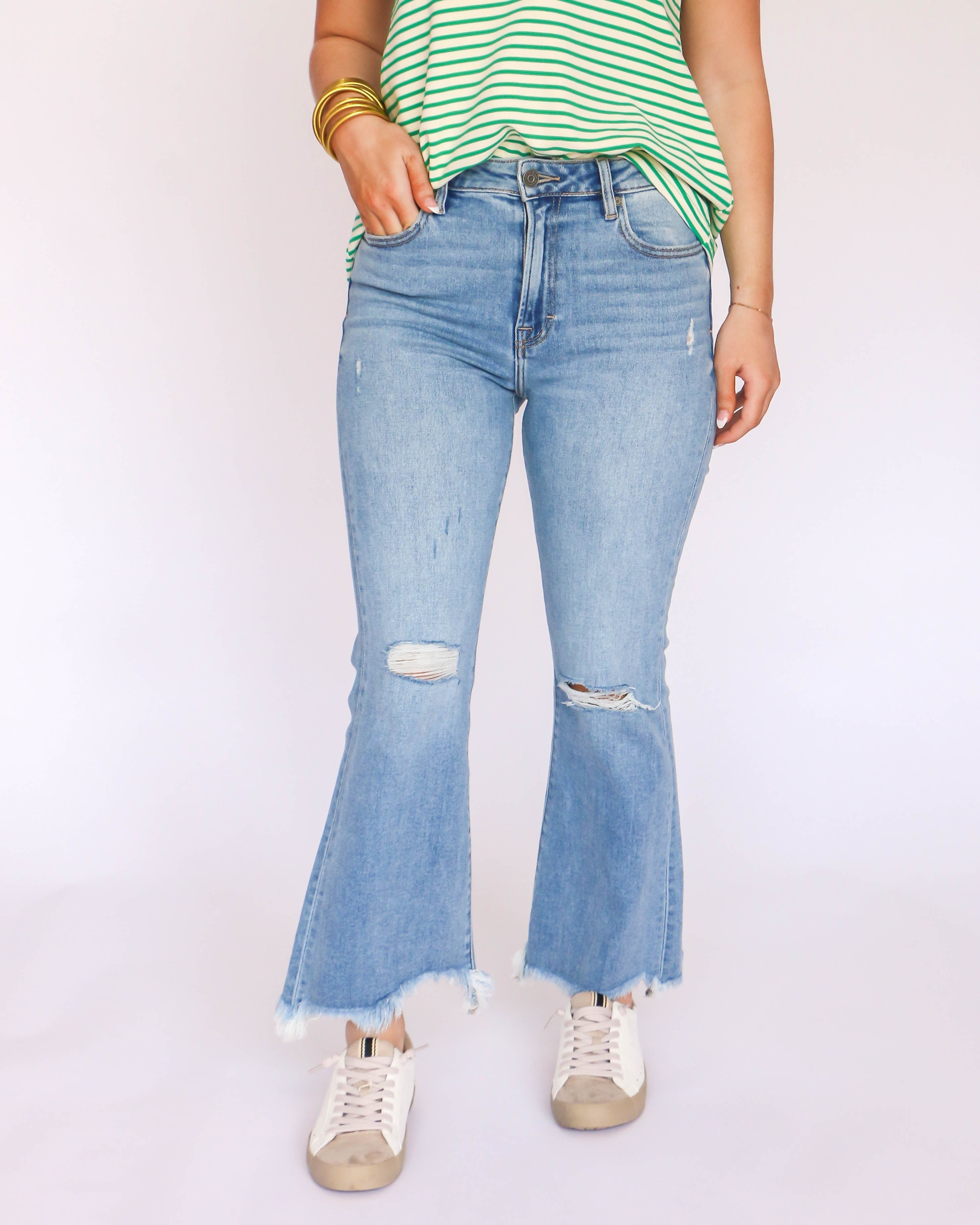 Happi High Rise Super Fray Crop Flare LT